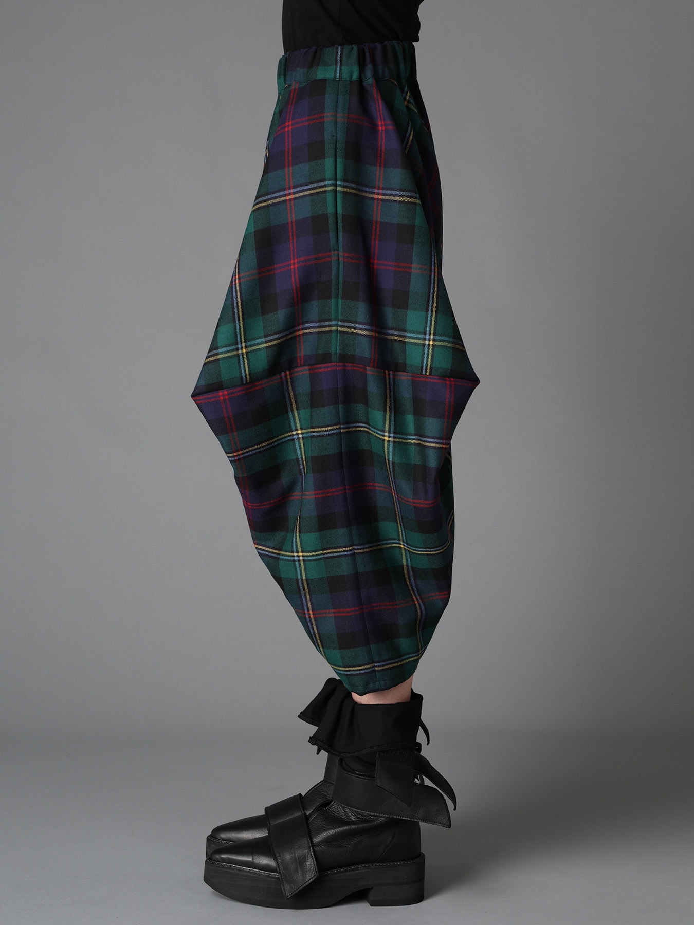 GREEN TARTAN WIDE TUCK PANTS