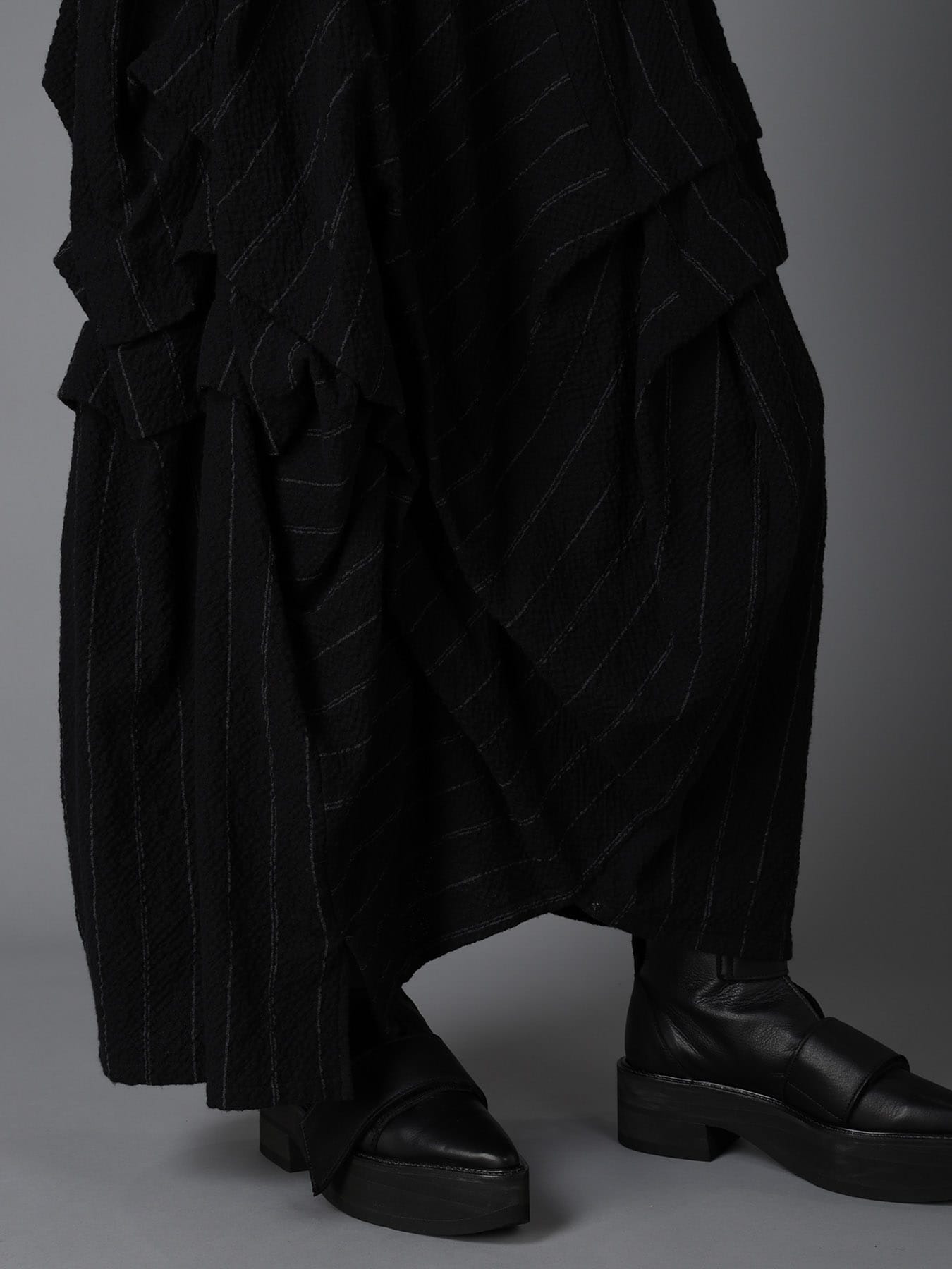 C/W STRIPE  TUCK SKIRT