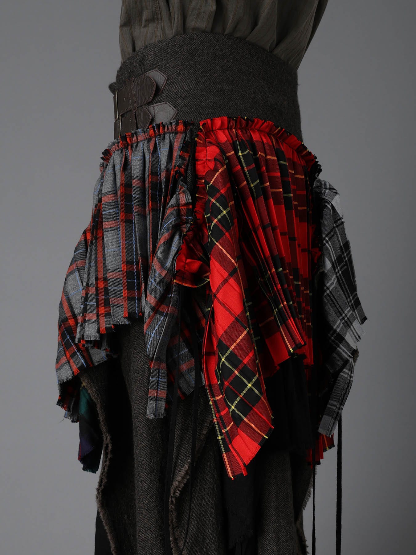 SERGE+PLAID PLEATED DETAIL SKIRT