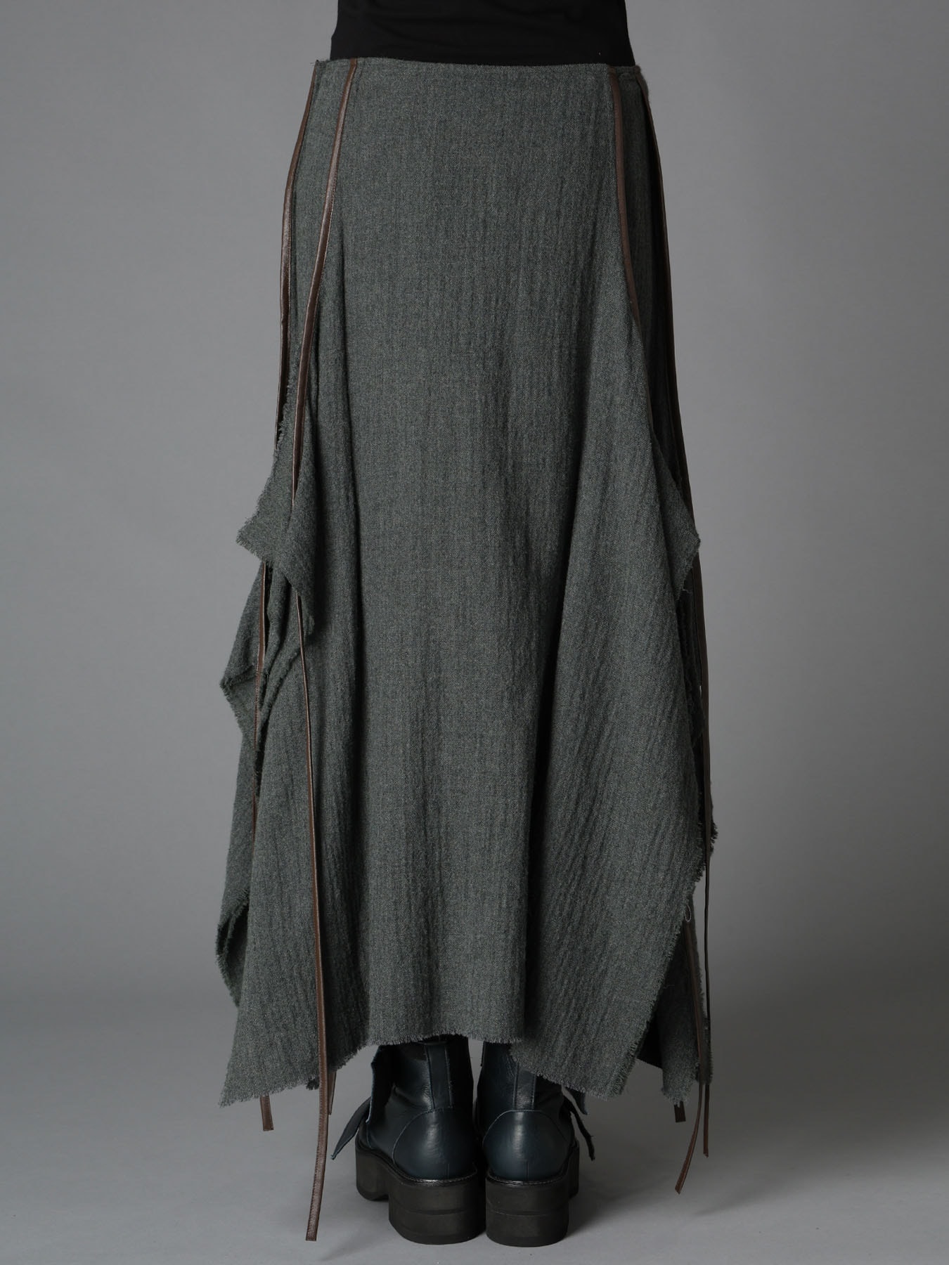 W/ VIYELLA FLARED PANEL SKIRT