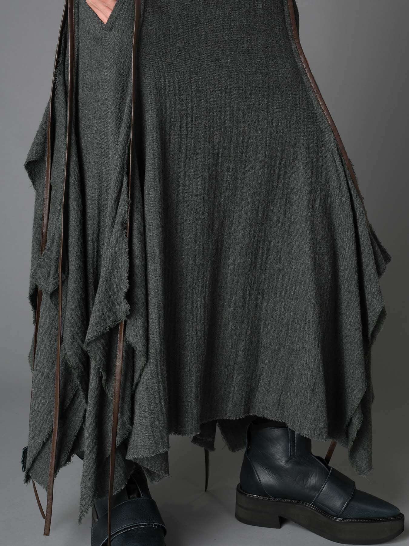 W/ VIYELLA FLARED PANEL SKIRT