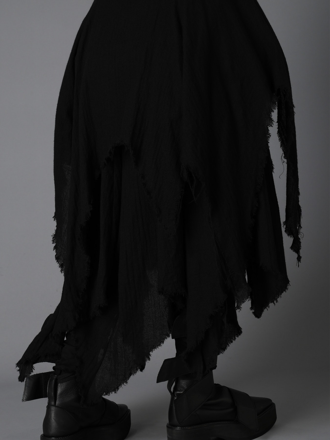 W/ VIYELLA WAKAME SKIRT