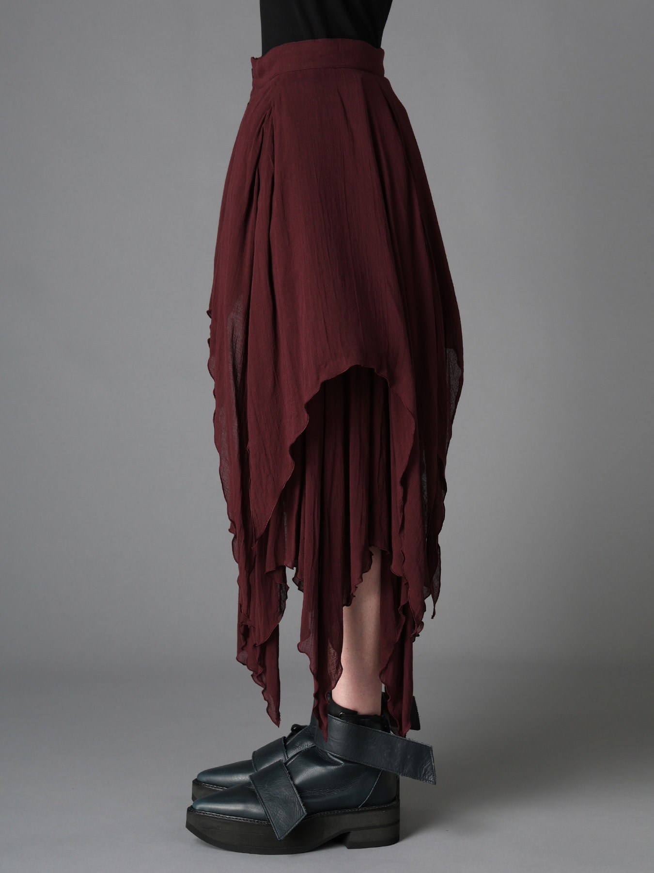 RY/LI GAUZE WAKAME SKIRT