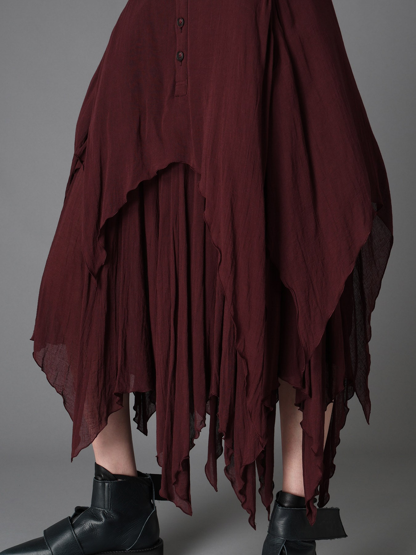 RY/LI GAUZE WAKAME SKIRT
