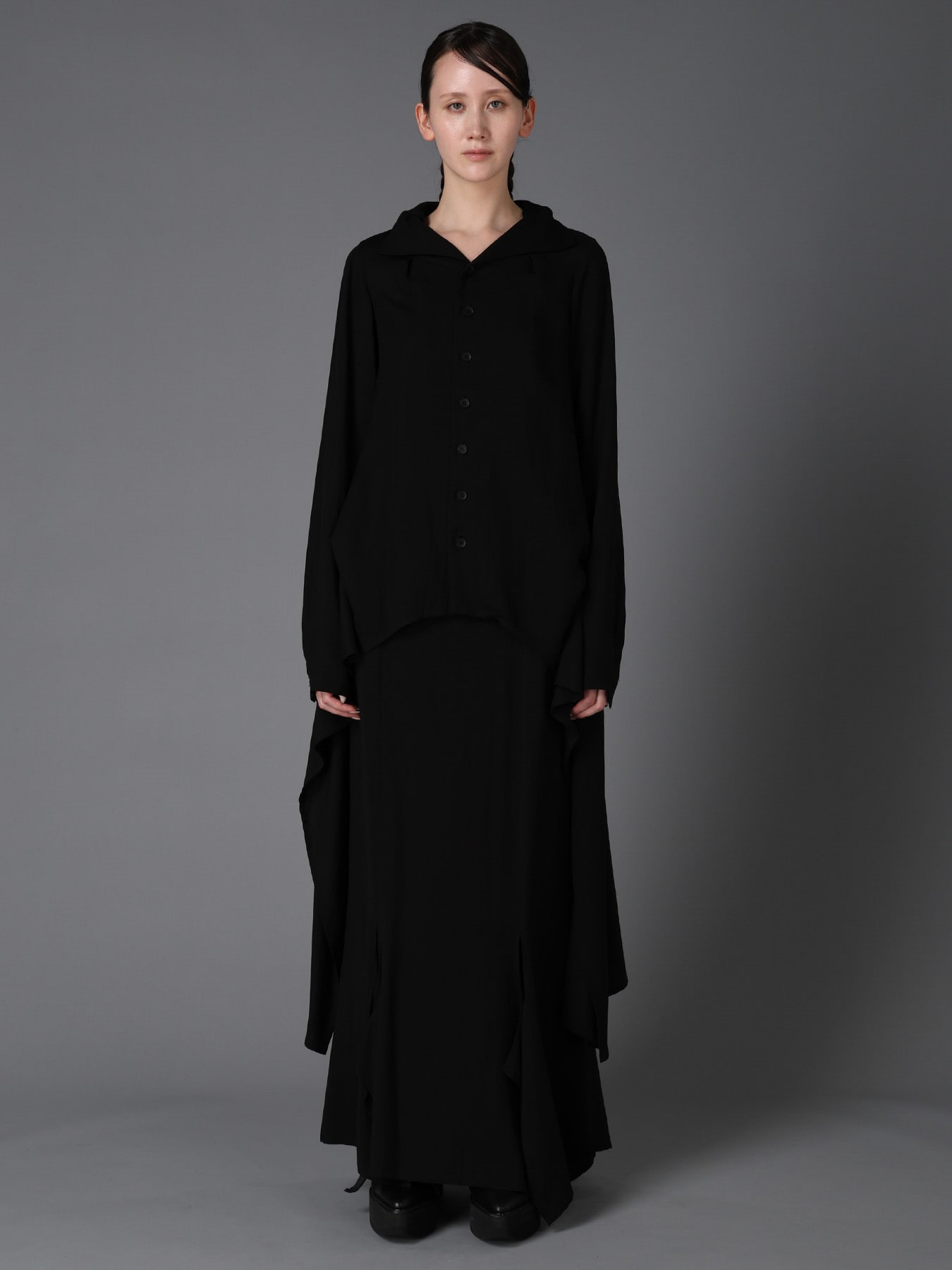 HIGH TWIST GABARDINE FLARED PANEL PENCIL SKIRT