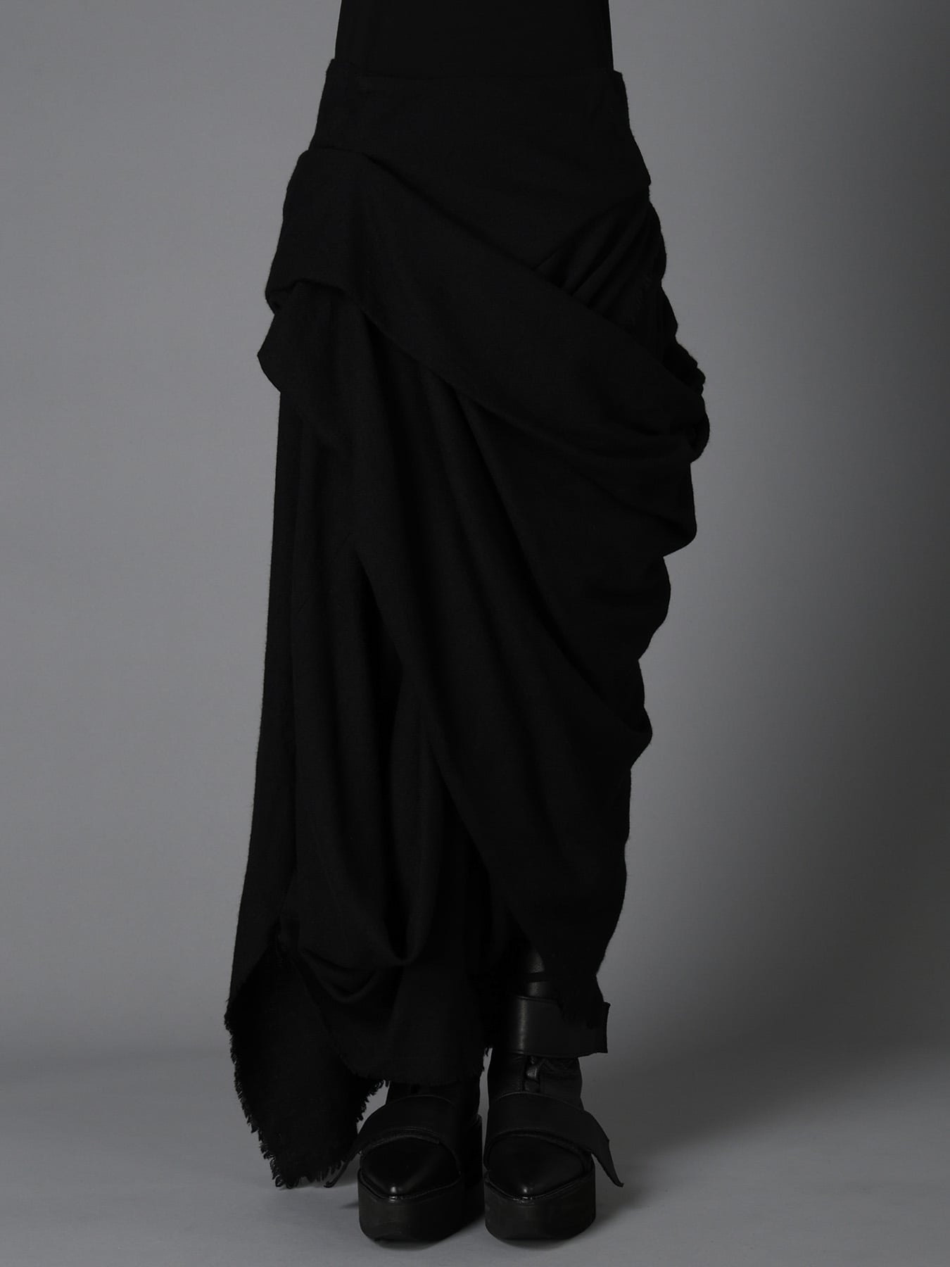 HERRINGBONE DRAPED SKIRT
