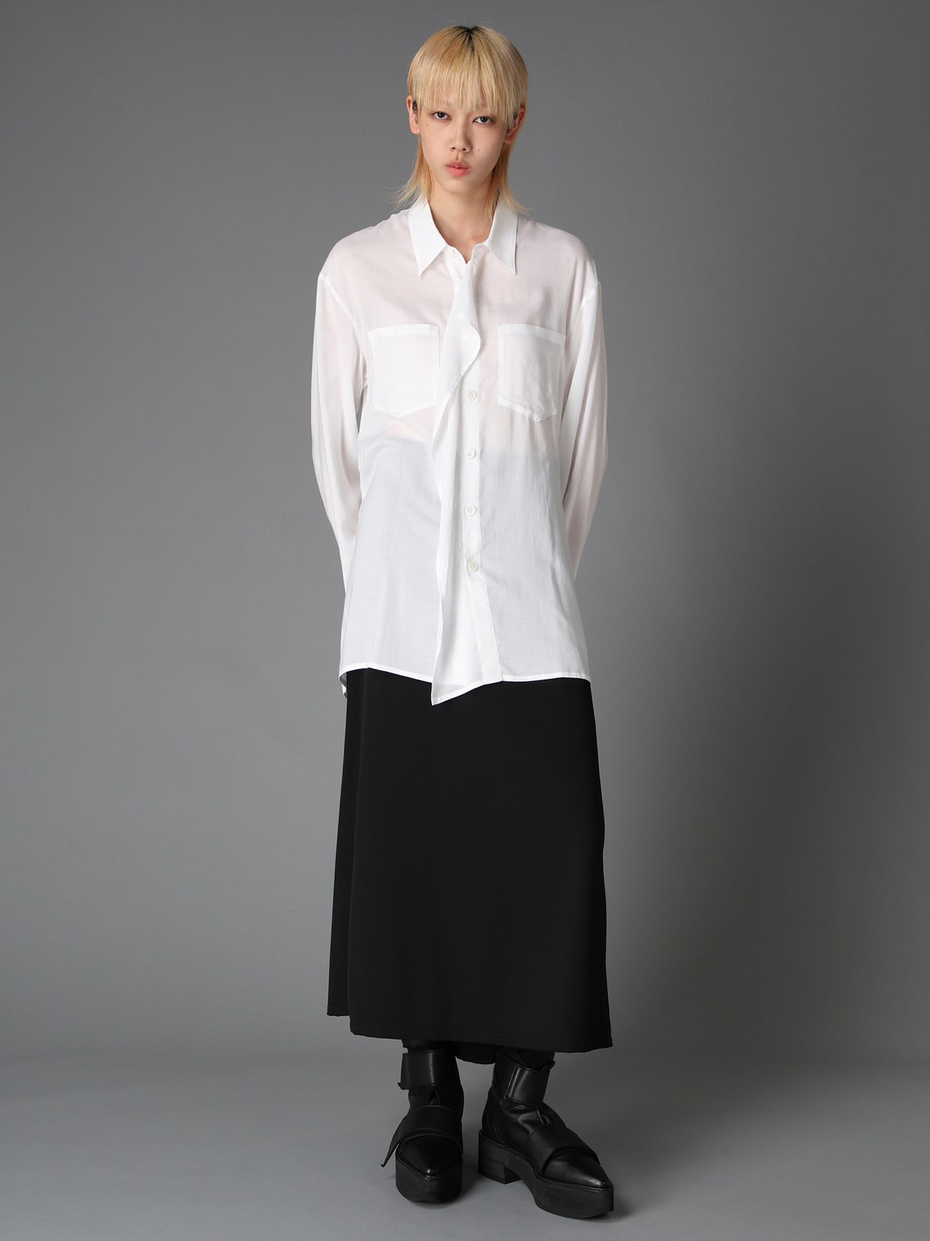 WOOL GABARDINE  BACK SLIT SKIRT