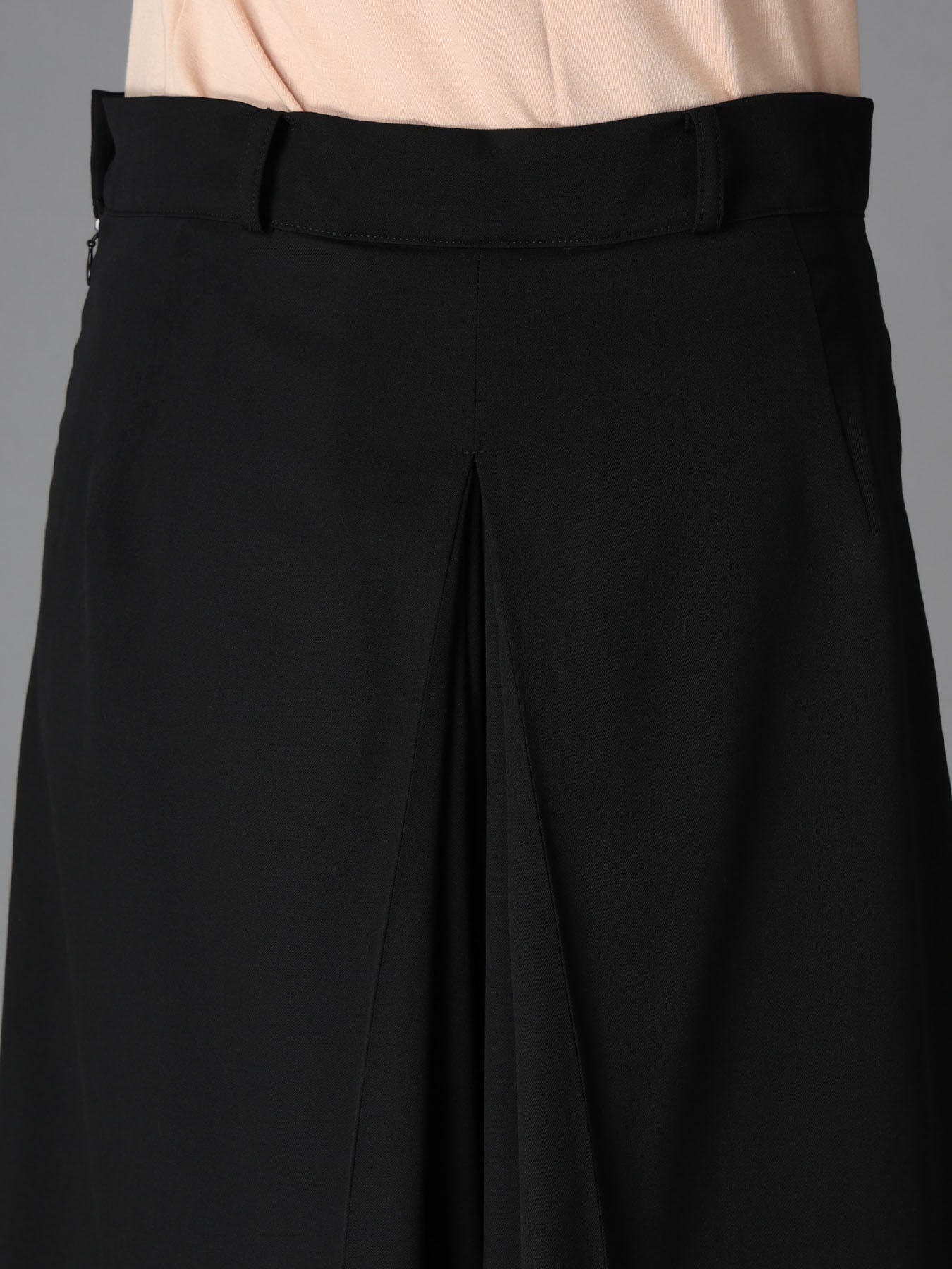 WOOL GABARDINE  BACK SLIT SKIRT