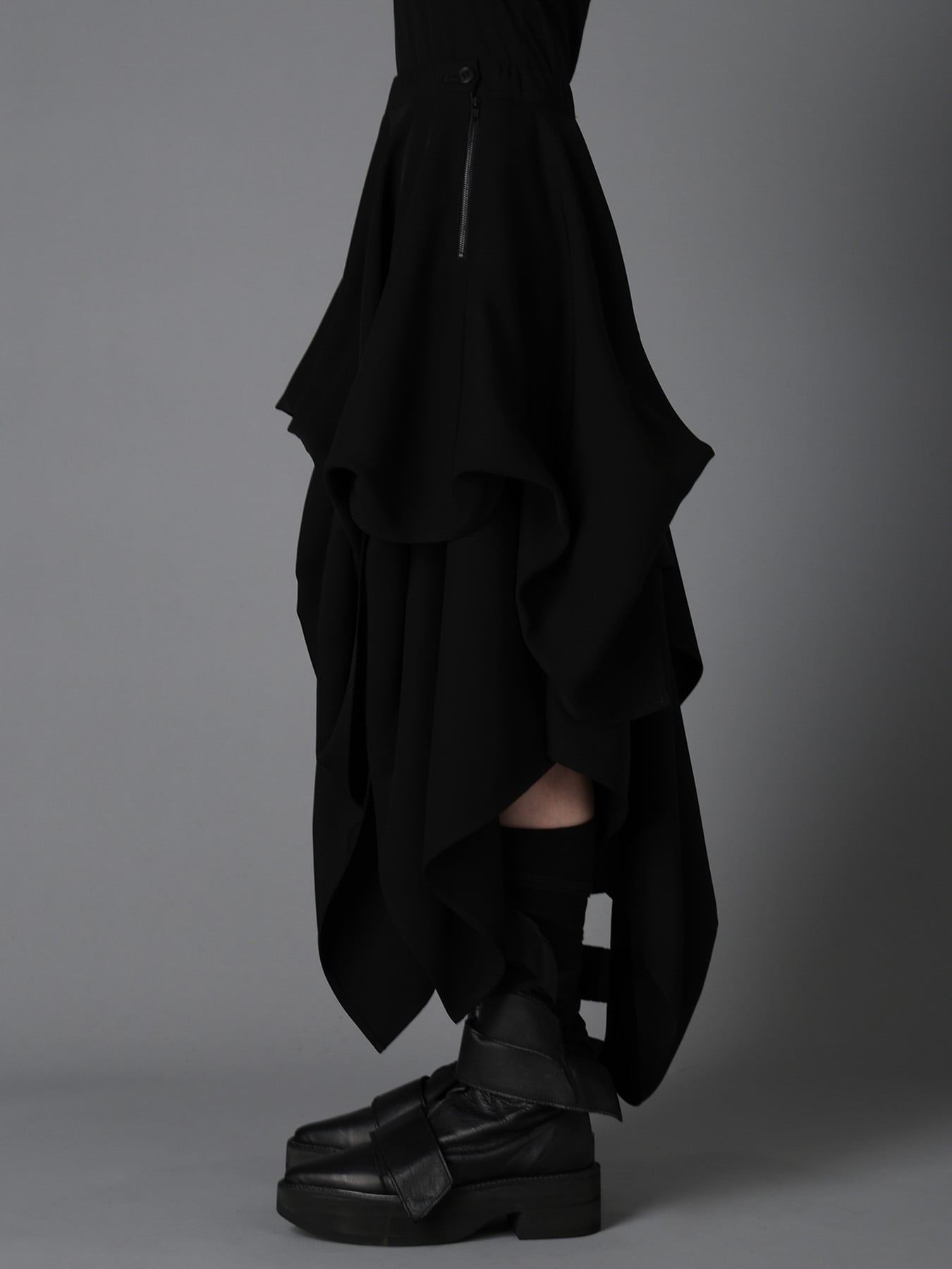 DOUBLE SATIN ELASTIC WAIST DOUBLE LAYERED SKIRT