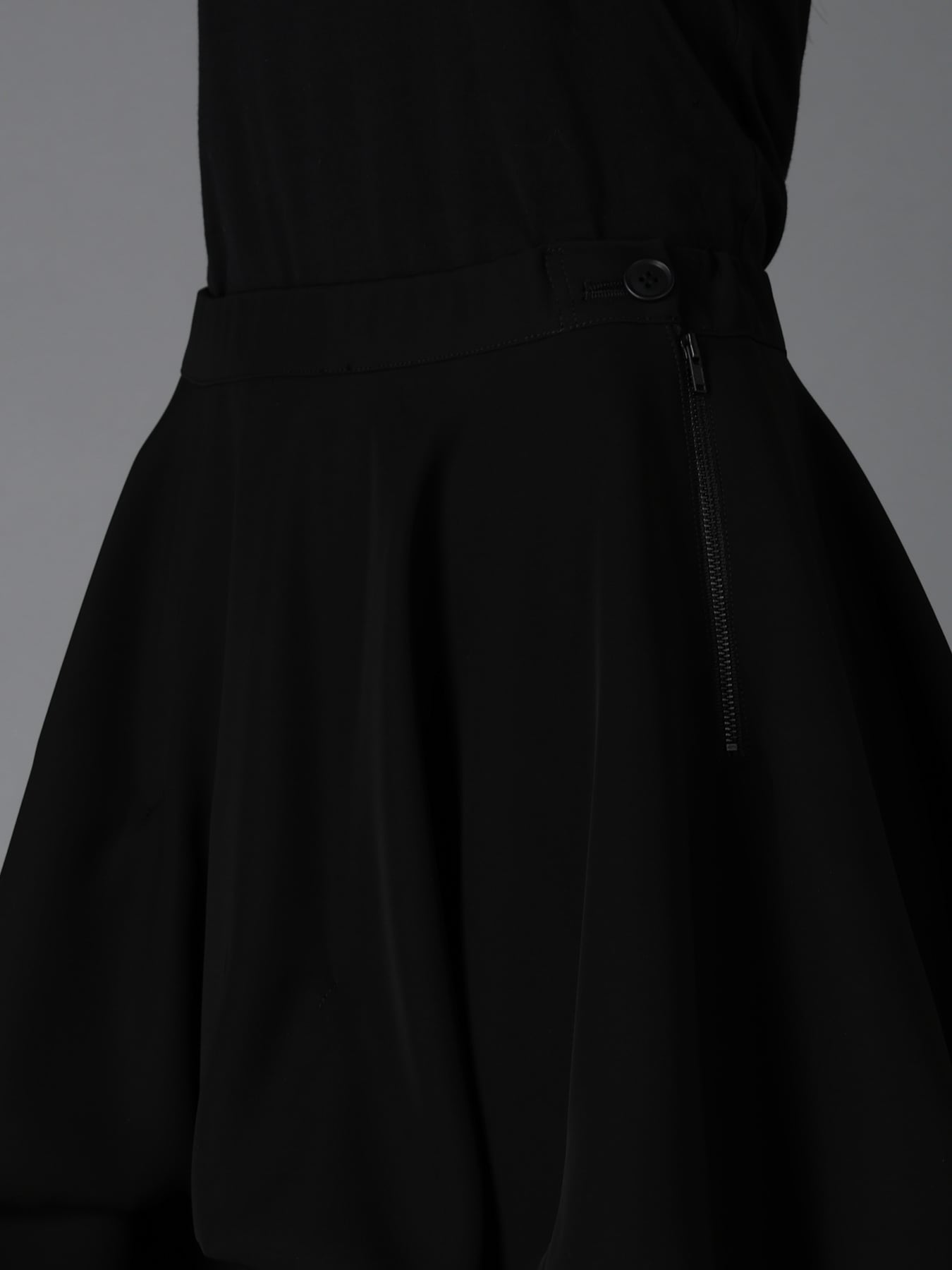 DOUBLE SATIN ELASTIC WAIST DOUBLE LAYERED SKIRT