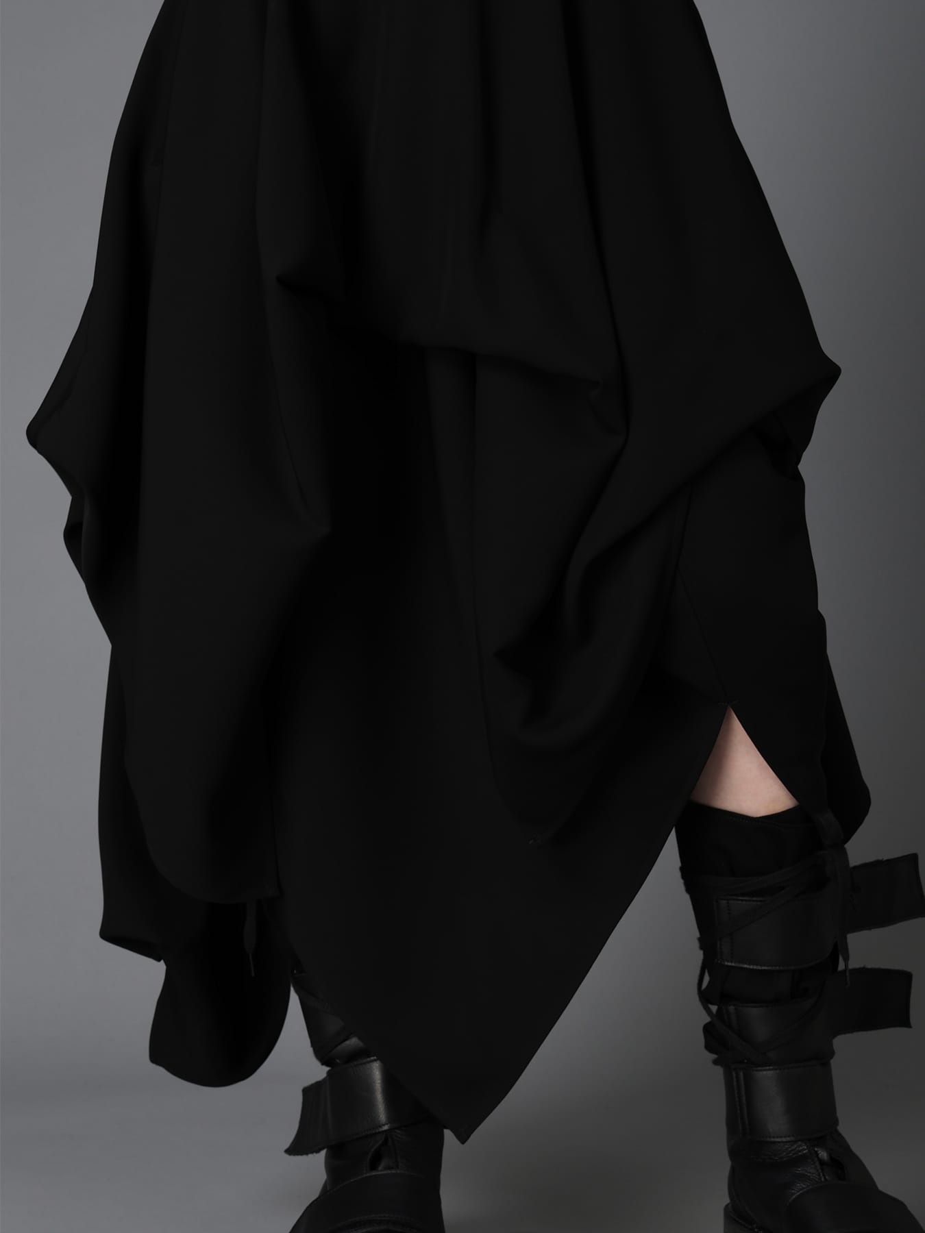 DOUBLE SATIN ELASTIC WAIST DOUBLE LAYERED SKIRT