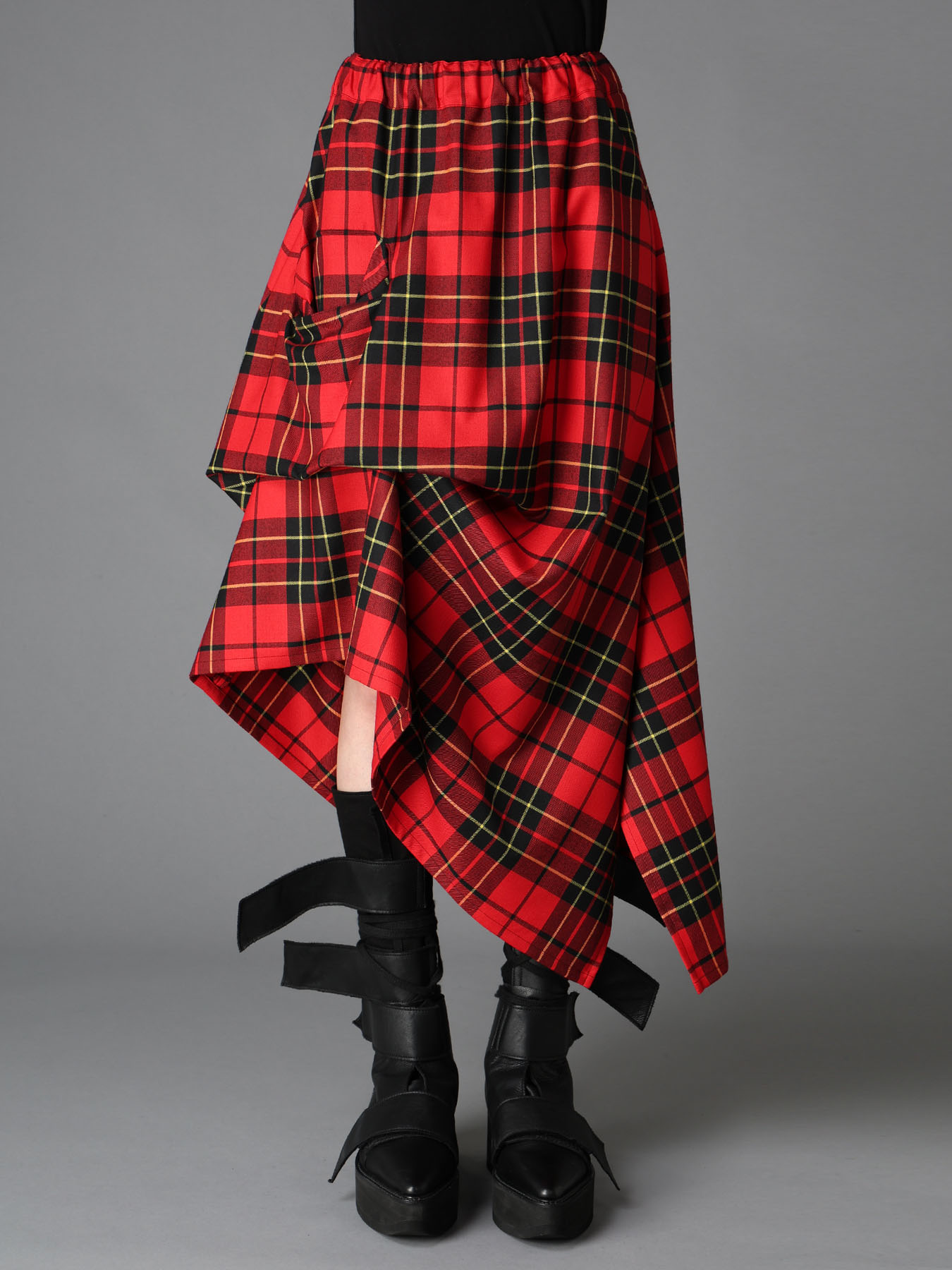 RED TARTAN IRREGULAR HEM LINE SKIRT