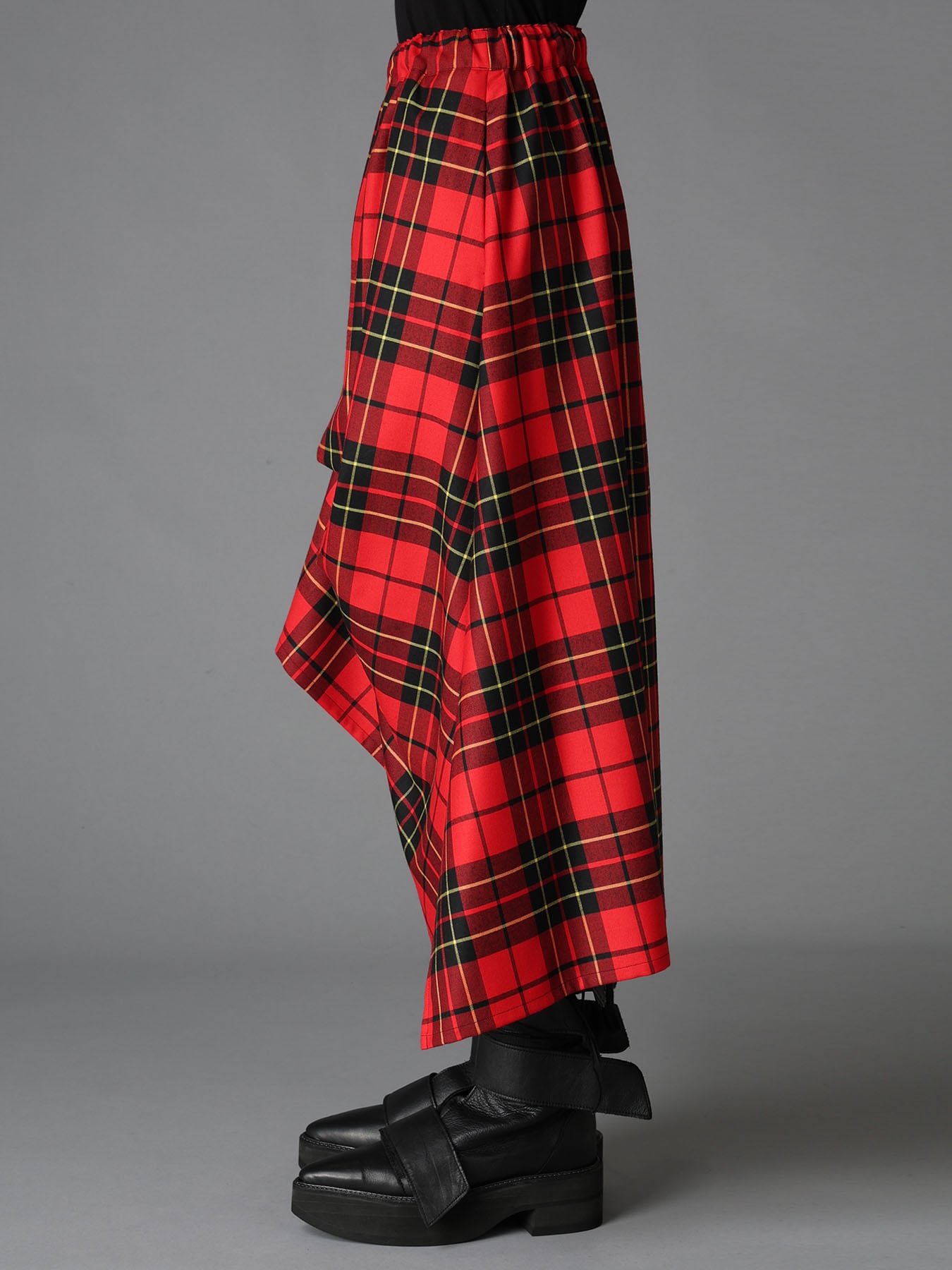 RED TARTAN IRREGULAR HEM LINE SKIRT