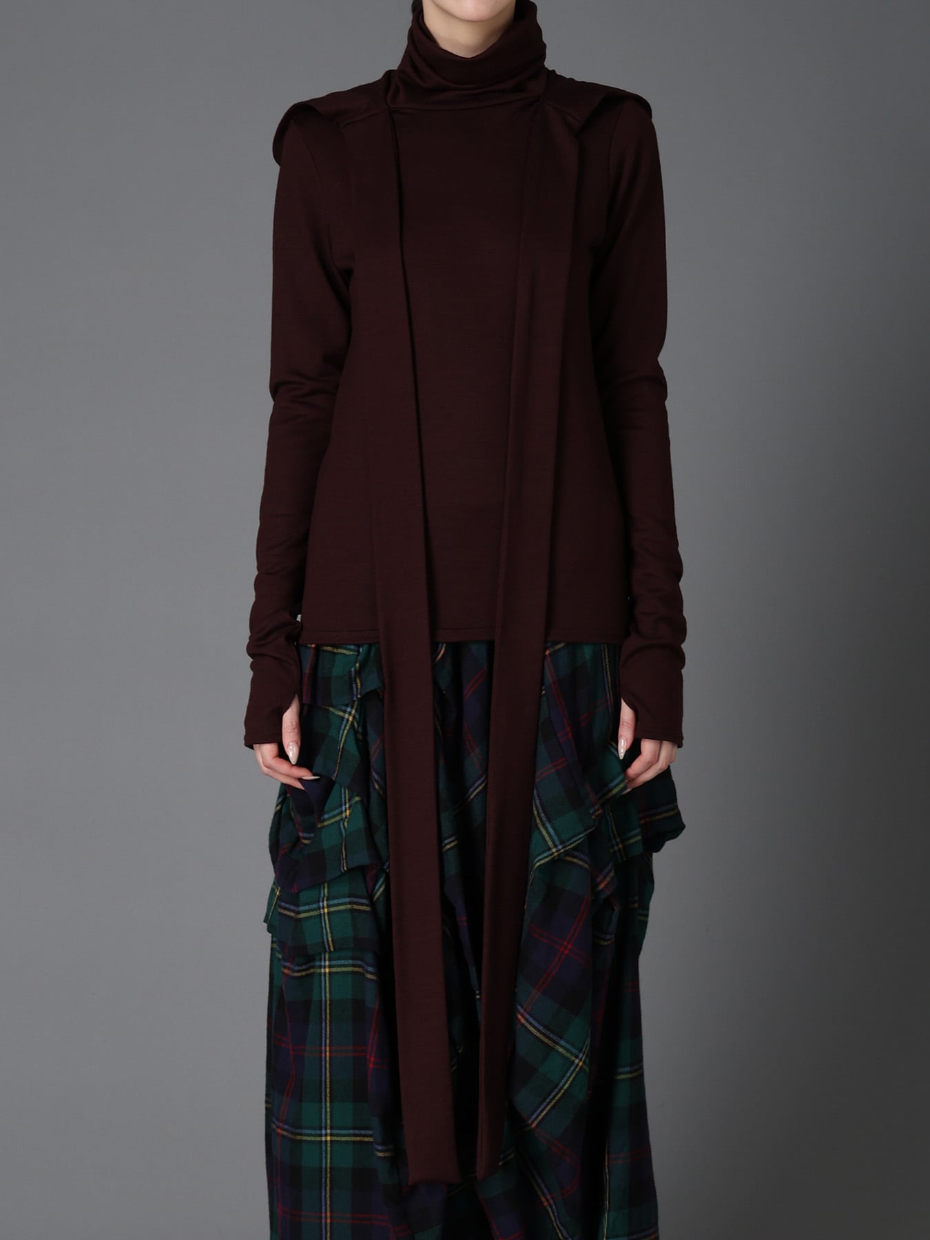 W/ SINGLE JERSEY SCARF DETAIL HOODED T SHIRT