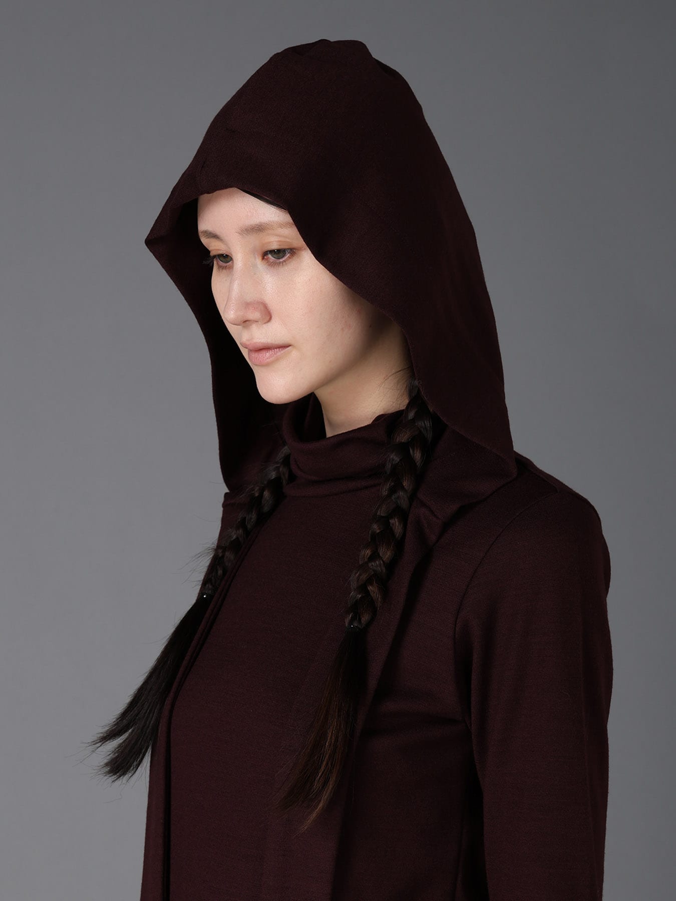 W/ SINGLE JERSEY SCARF DETAIL HOODED T SHIRT