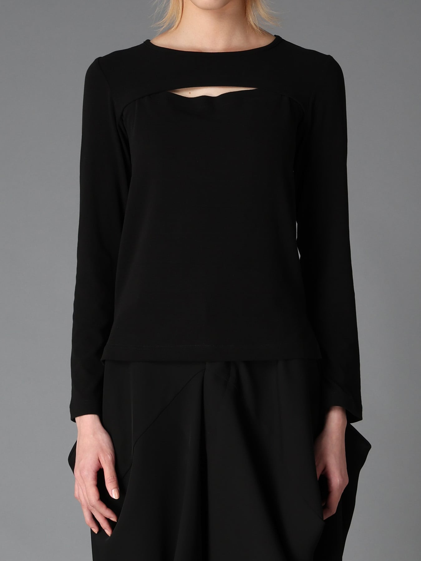 BRUSHED STRETCH JERSEY SLIT CHEST LONG SLEEVE T
