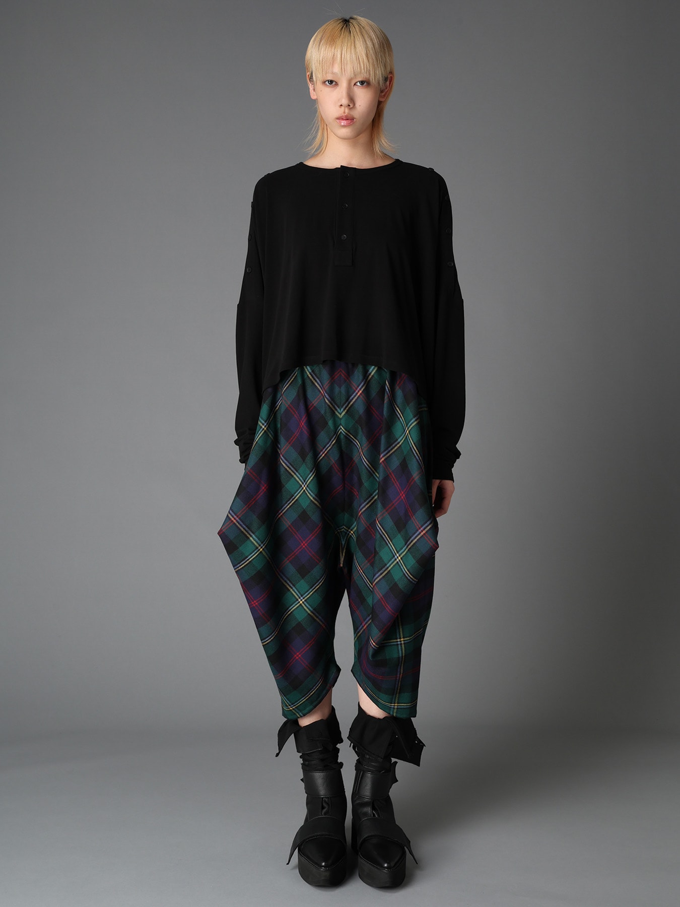 BRUSHED STRETCH JERSEY SHOULDER OPEN SHORT T