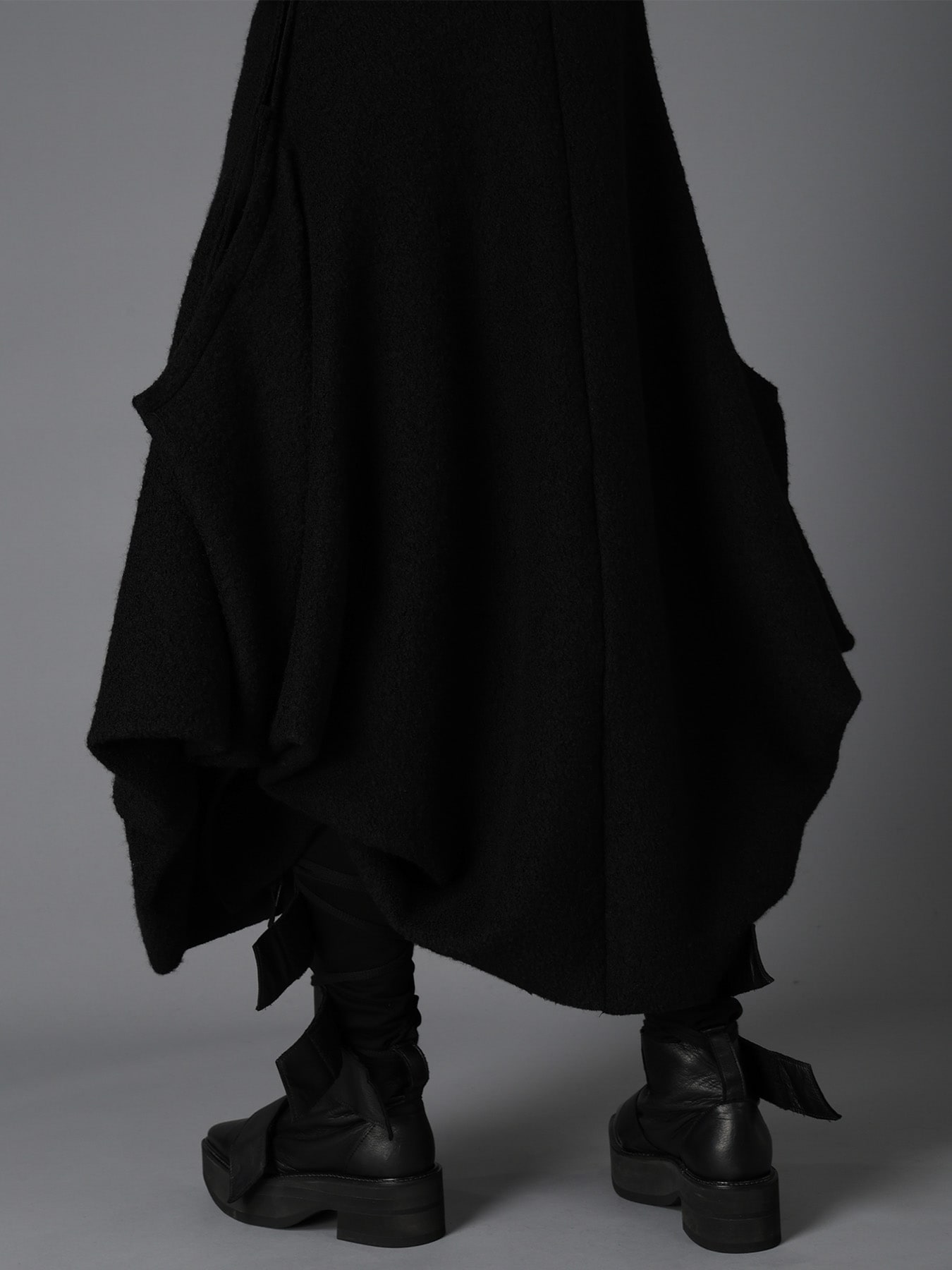 W/PE SHEEP PILE DRAPED LONG COAT