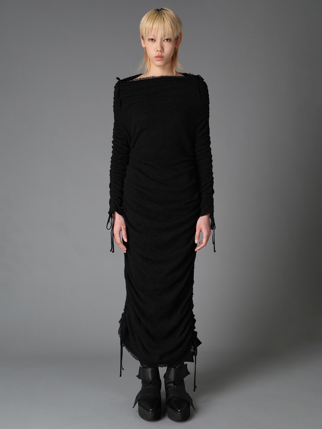 LACE+RIB KNIT GATHERED SLIM FIT DRESS