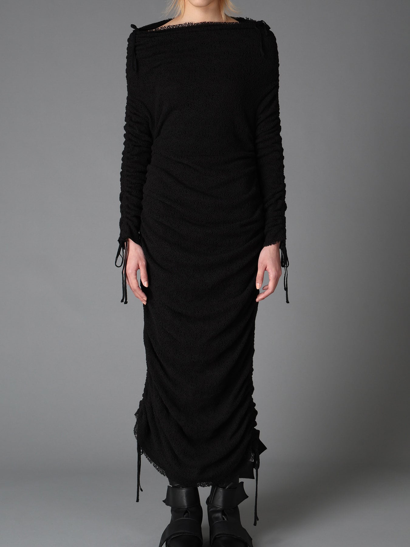 LACE+RIB KNIT GATHERED SLIM FIT DRESS