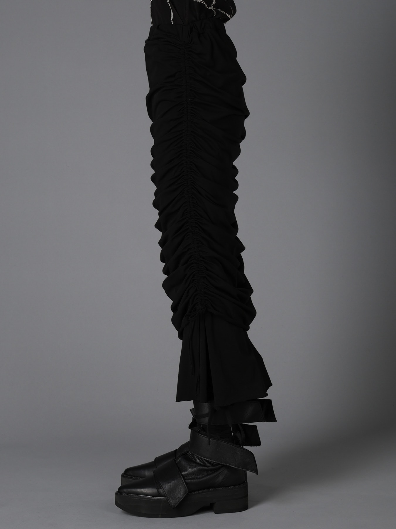 BIAS JERSEY GATHERED LAYERED SKIRT