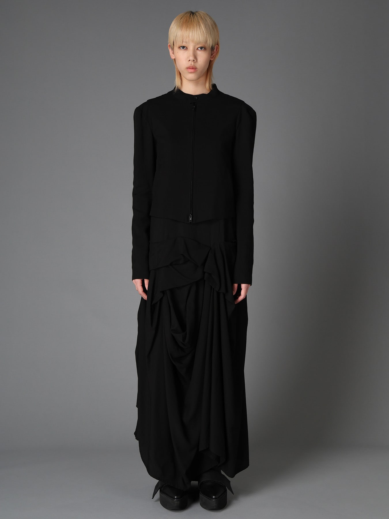HIGH TWIST GABARDINE GUSSETED STAND COLLAR BLOUSON