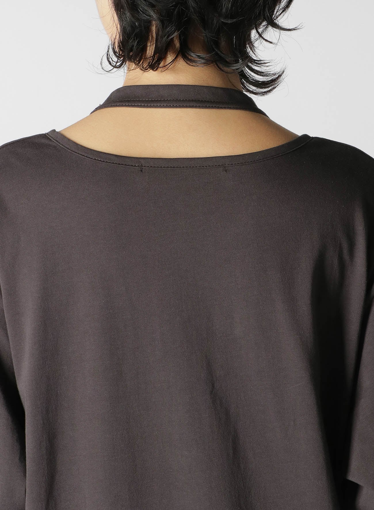 72/2 C SINGLE JERSEY A DESIGN NECK OP