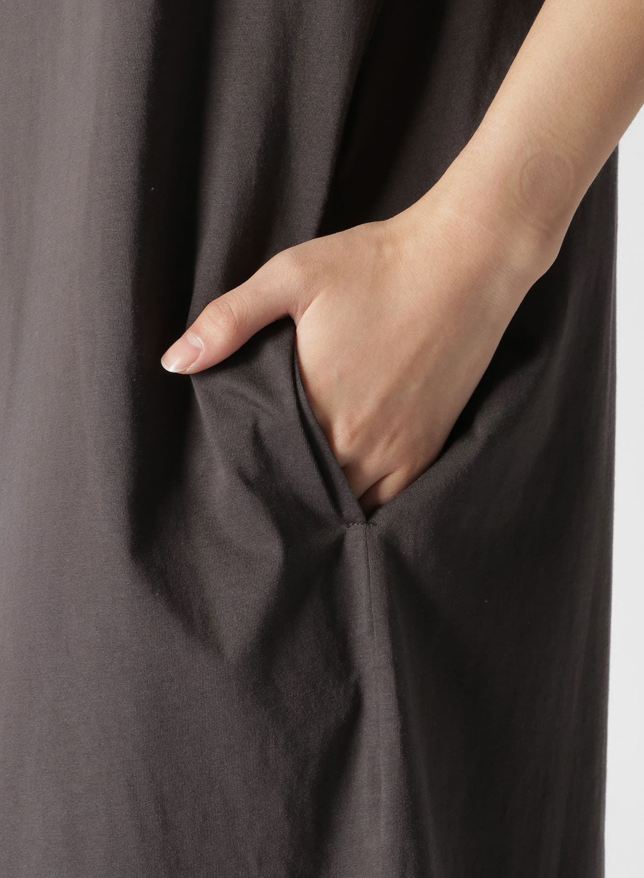 72/2 C SINGLE JERSEY A DESIGN NECK OP