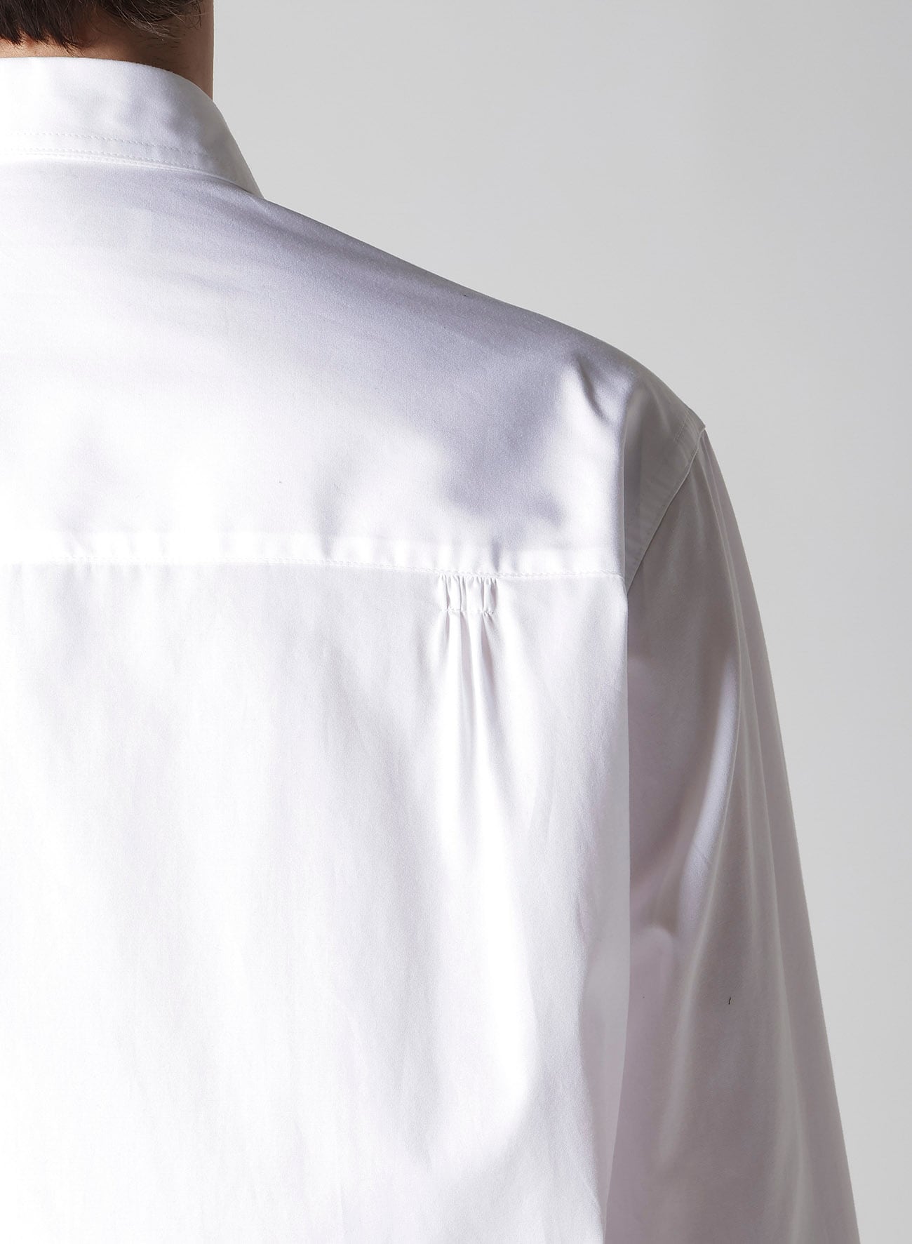 100/2 BROAD DOUBLE CHEST ZIP POCKET