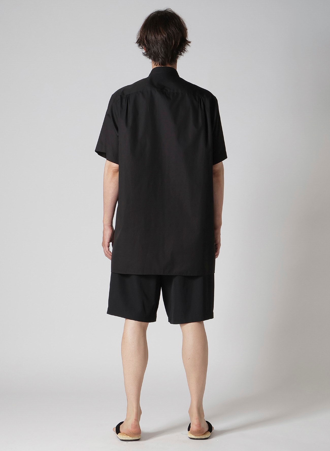 100/2 BROAD SHORT SLEEVE SHIRT WITH MANY BUTTONS