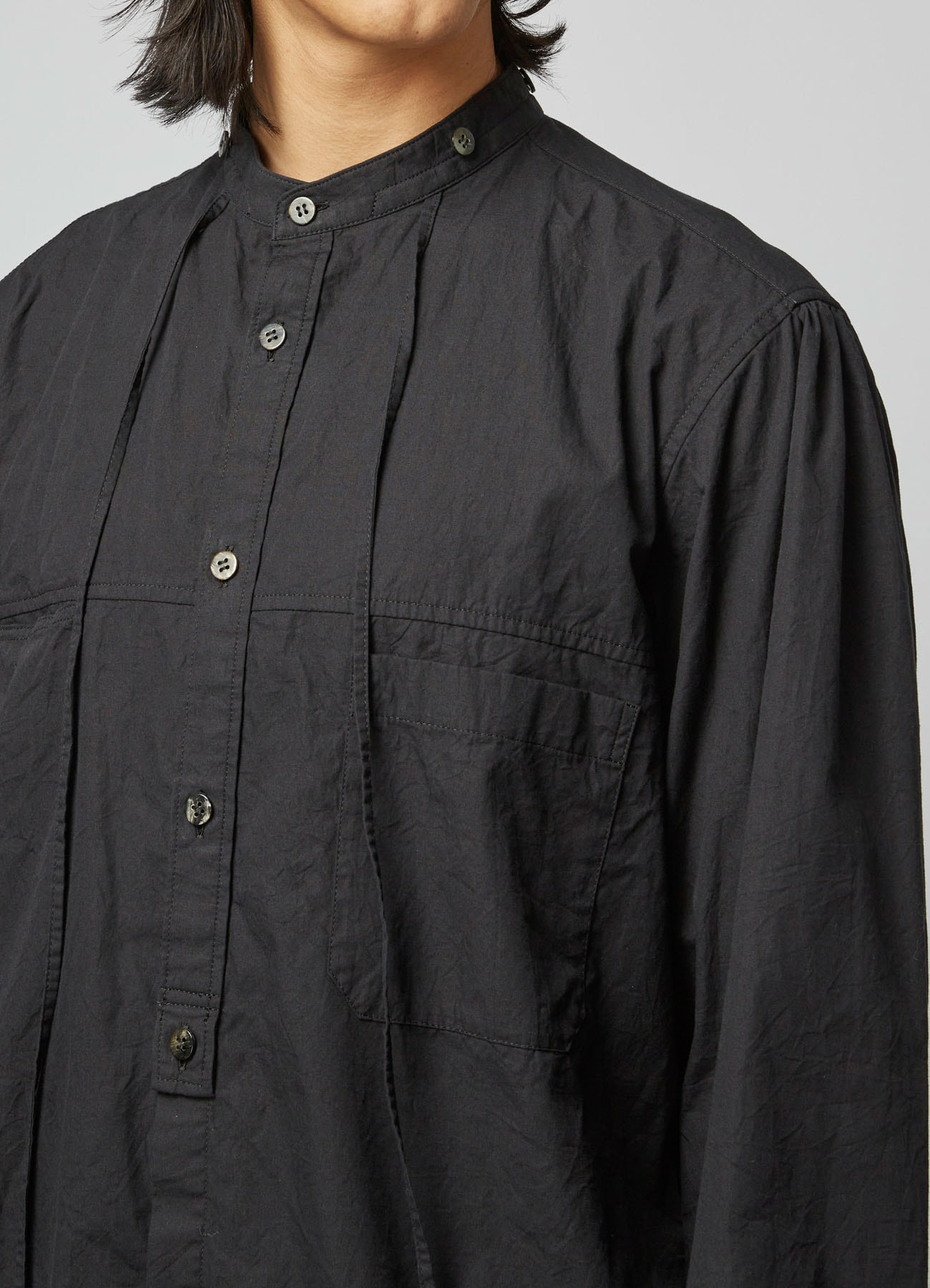 WRINKLED COTTON BROADCLOTH SHIRT WITH COLLAR CORD DETAIL