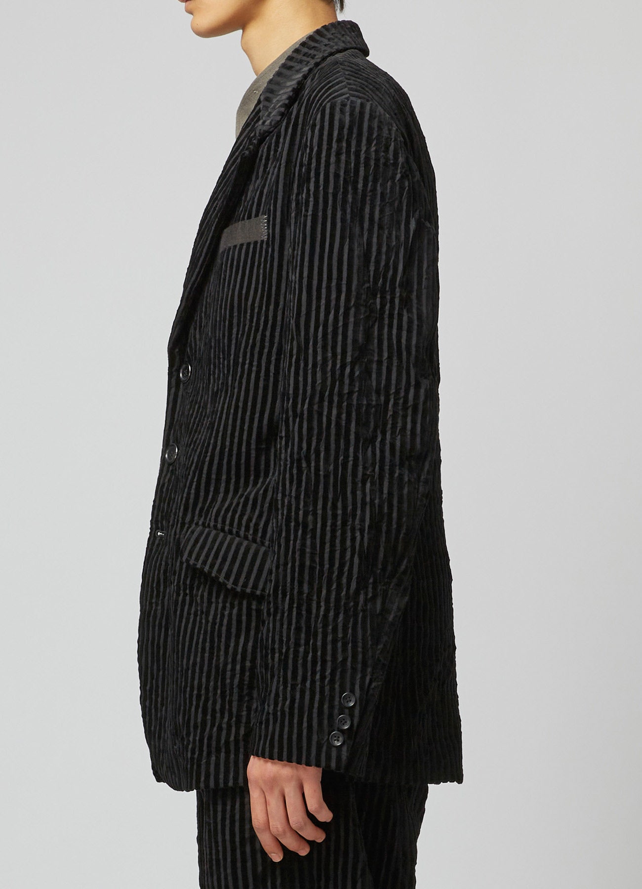 WRINKLED STRIPED 3-BUTTON JACKET WITH PEAK LAPELS