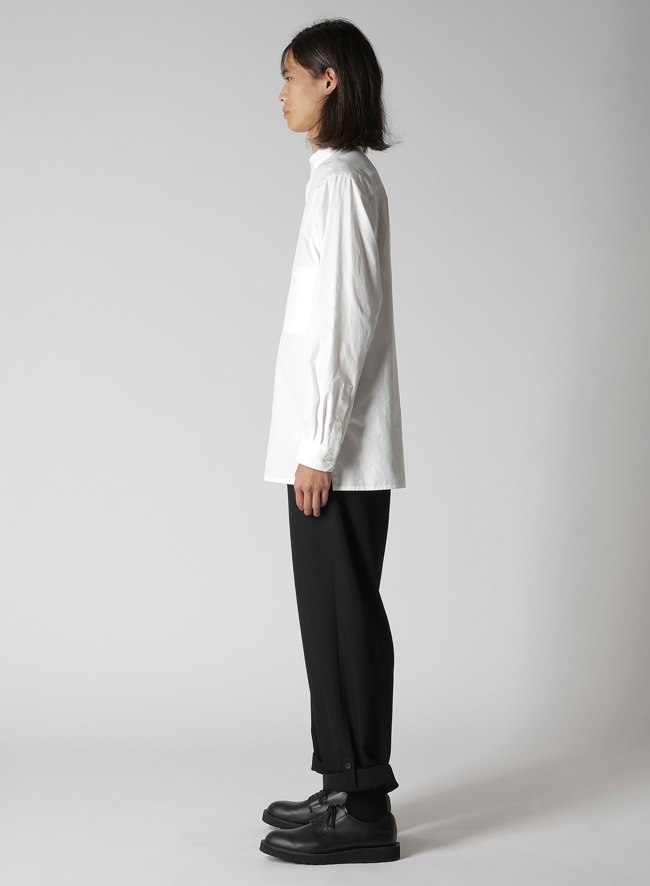80/2 BROAD CHEST-PANELED STAND-COLLAR BLOUSE