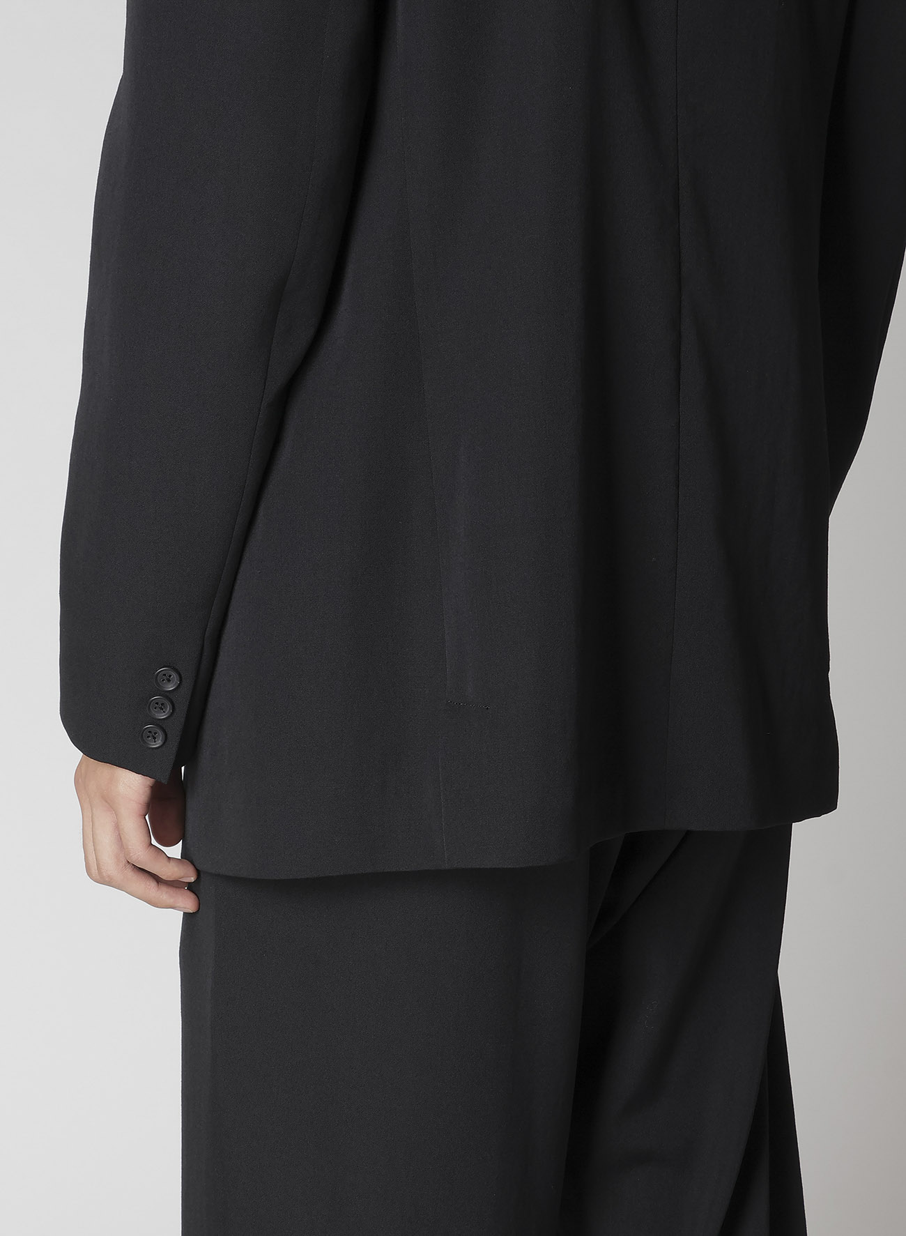 WOOL GABARDINE LEFT AND RIGHT CHANGE POCKET JACKET