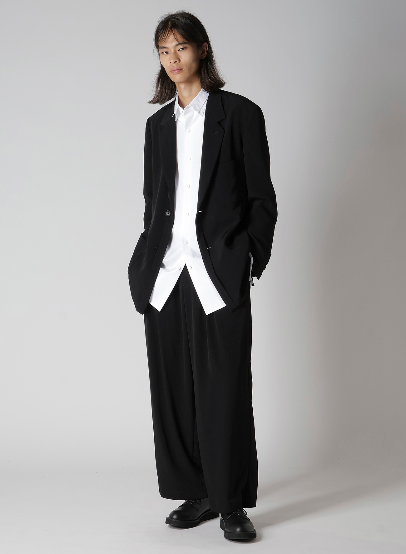 TA TUXEDO FRONT EDGE TAPE JACKET