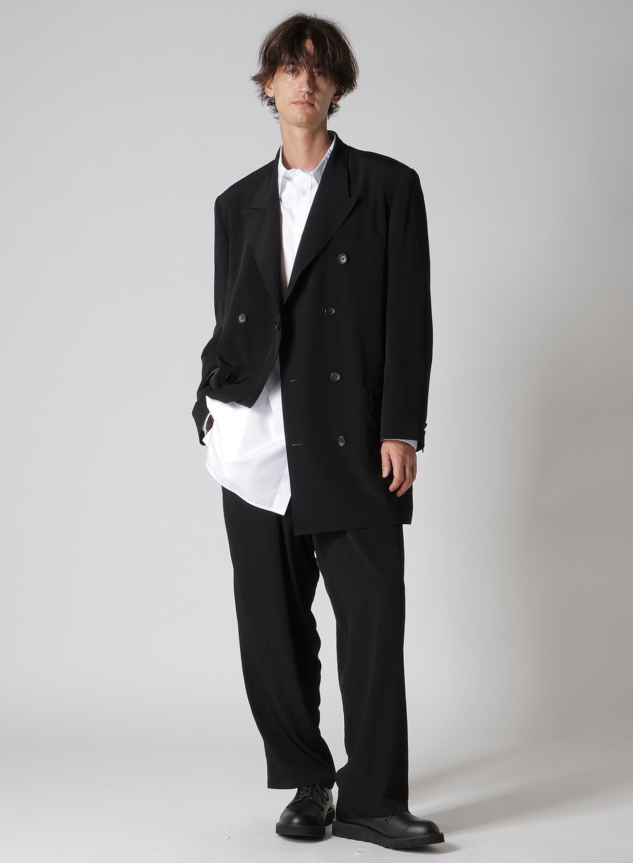 TA TUXEDO BIG PEAKED LAPEL JACKET
