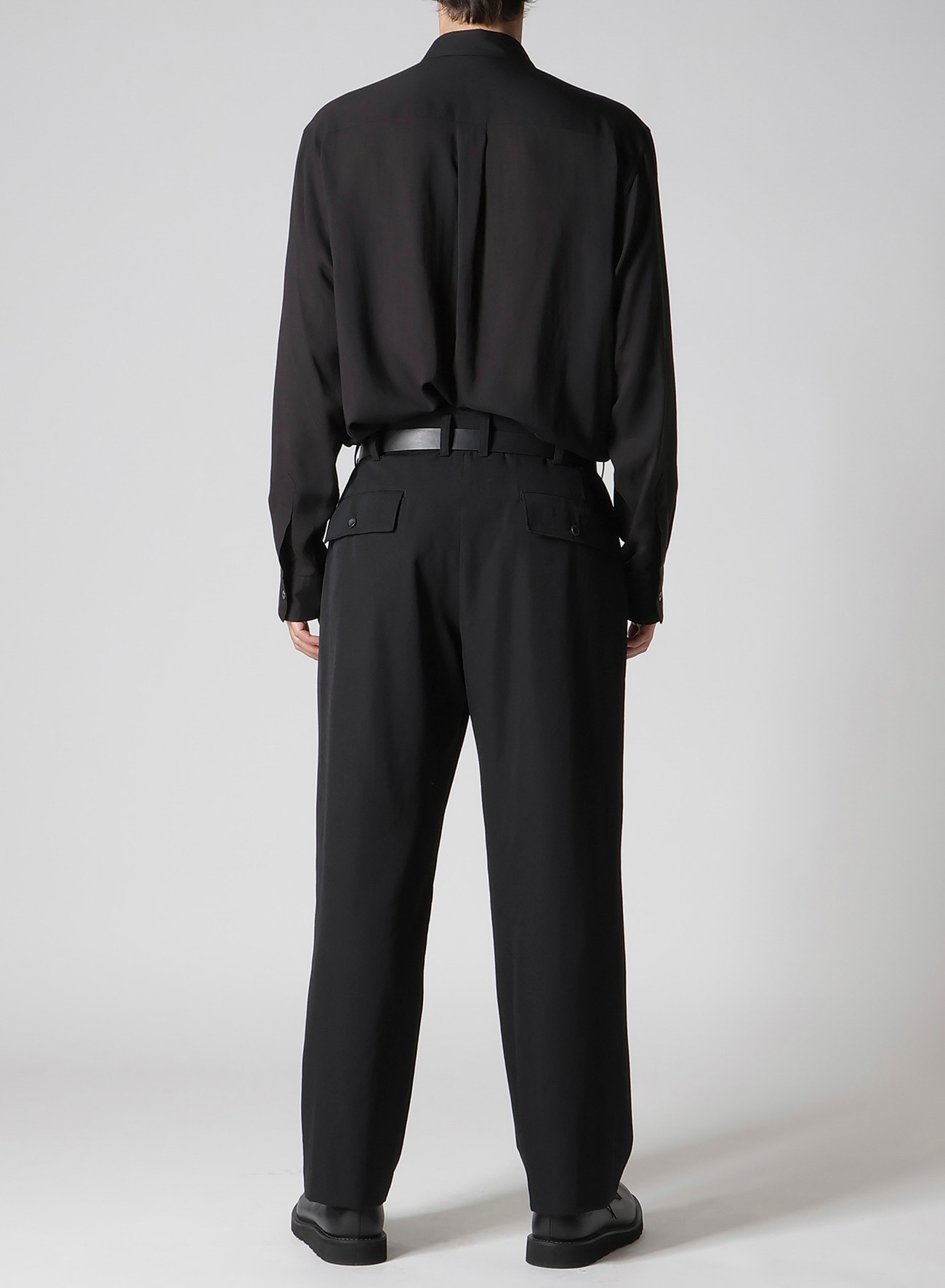 WOOL GABARDINE COIN POCKET TUCK PANTS