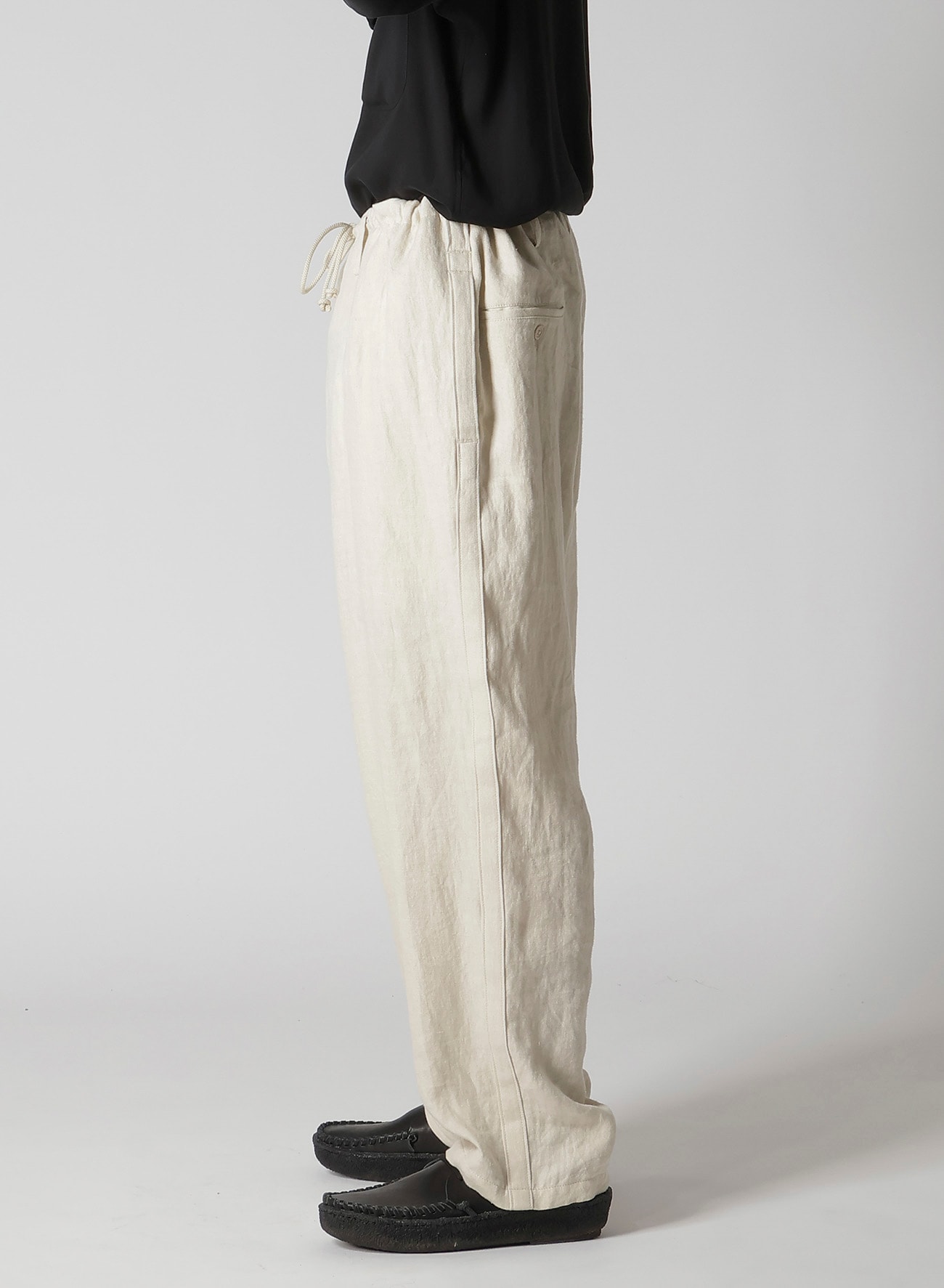 UN-DYED LINEN TWILL SIDE TAPE PANTS