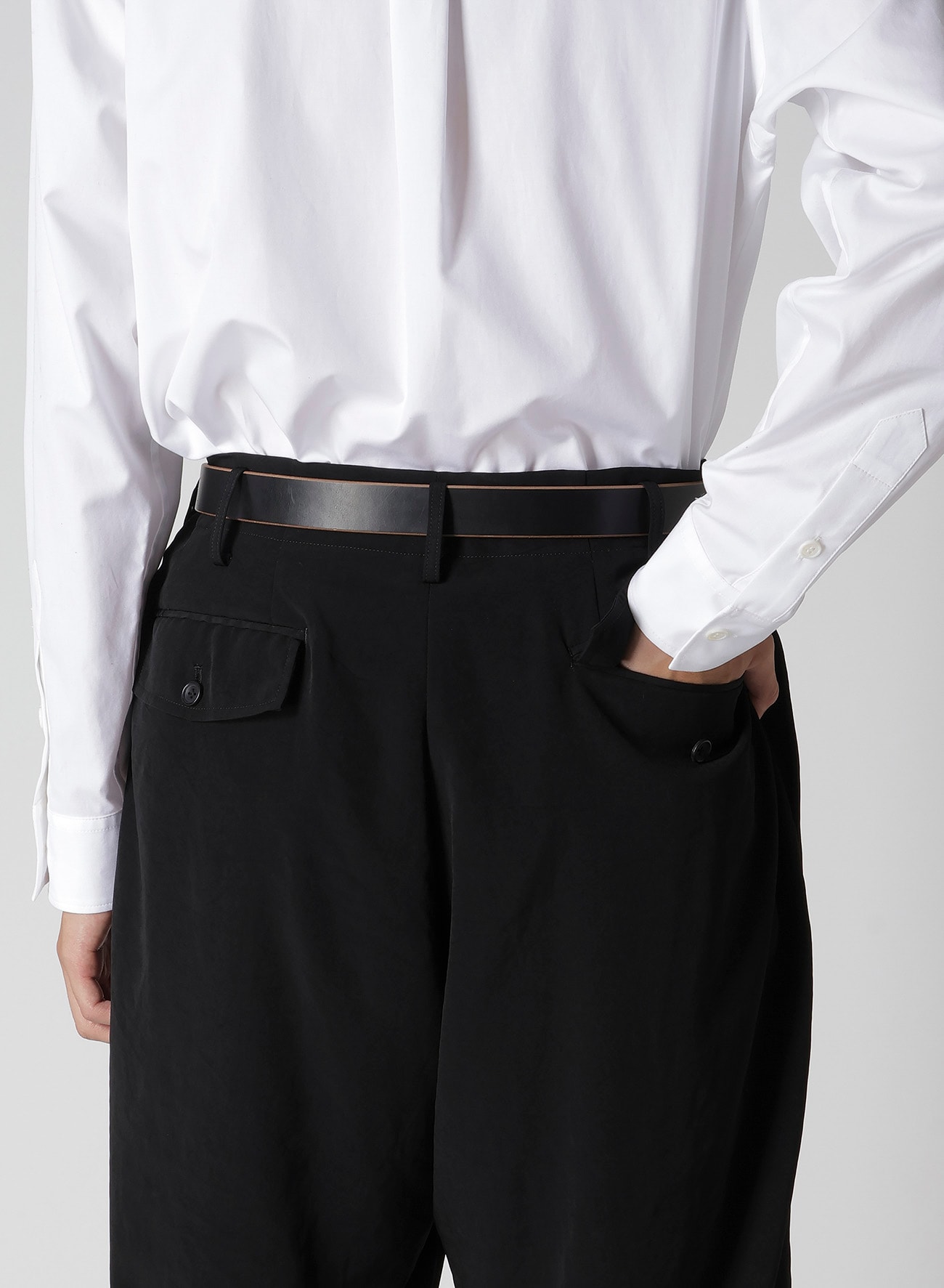 TA TUXEDO 6 TUCK PANTS