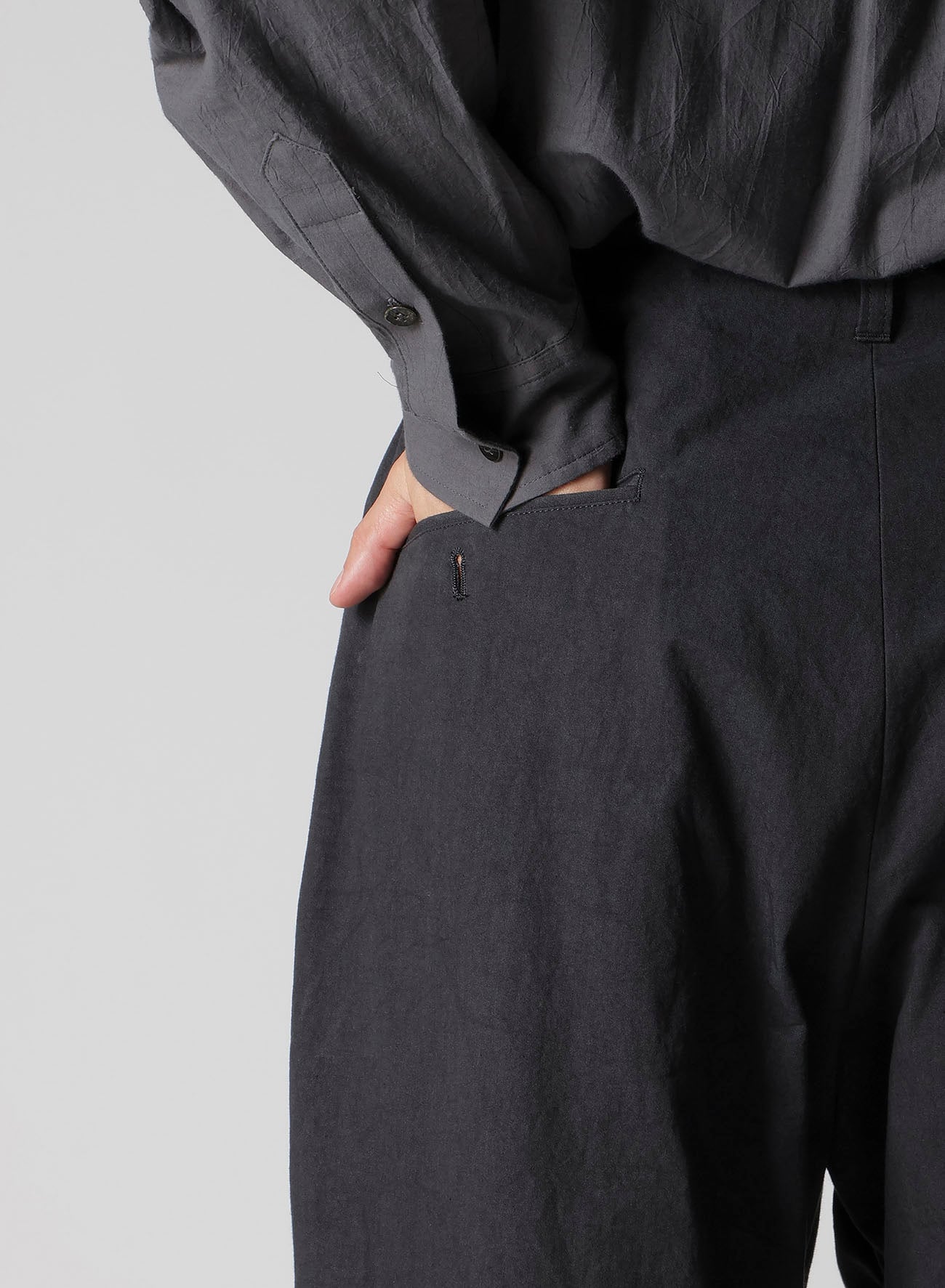 HAND STITCH SIDE TUCK STRING PANTS