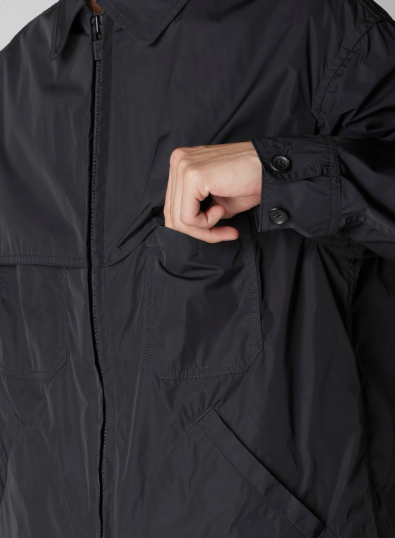 NYLON TAFFETA CHAIN STITCH SHIELD BLOUSON