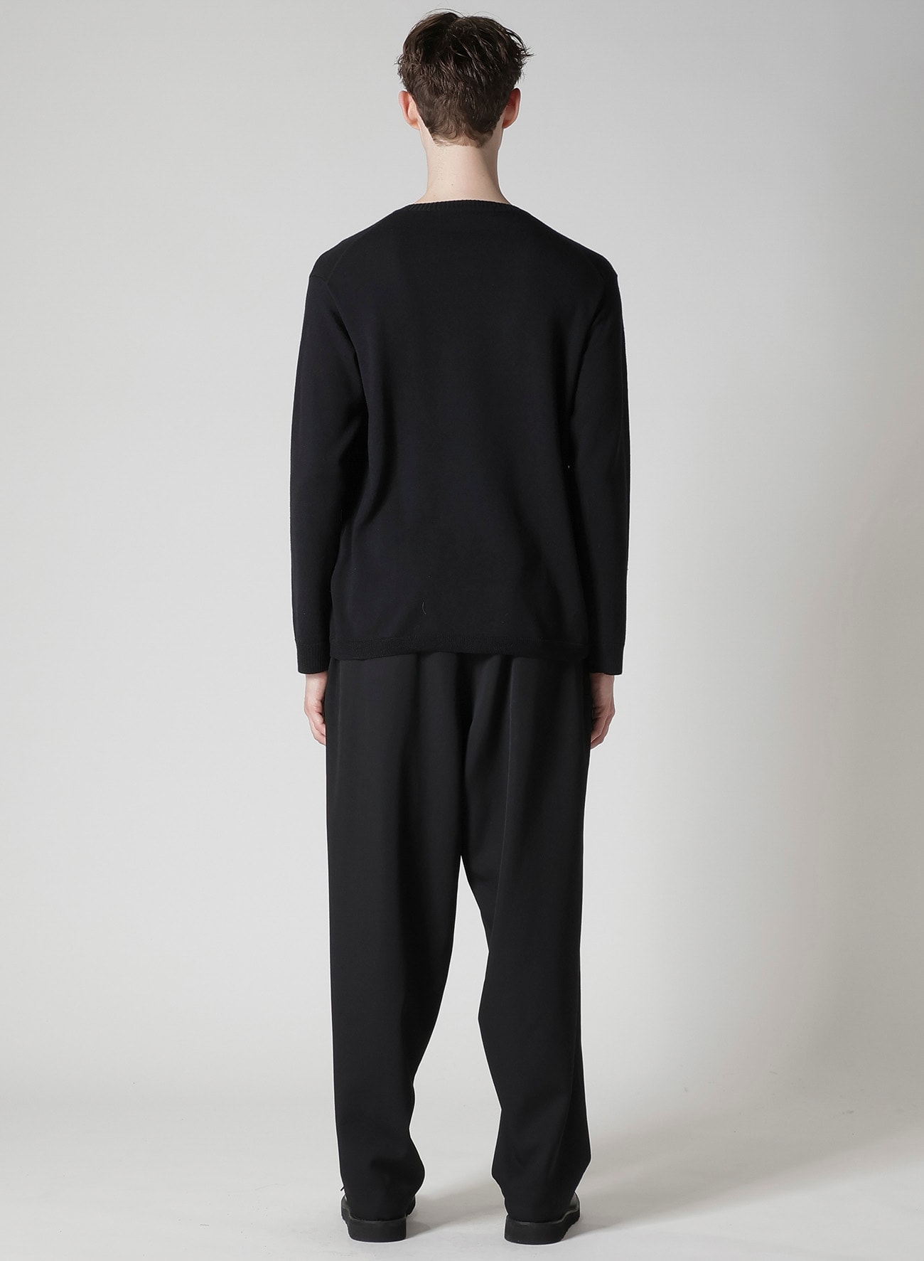 12G1P PLAIN STITCH ROUND NECK PULLOVER