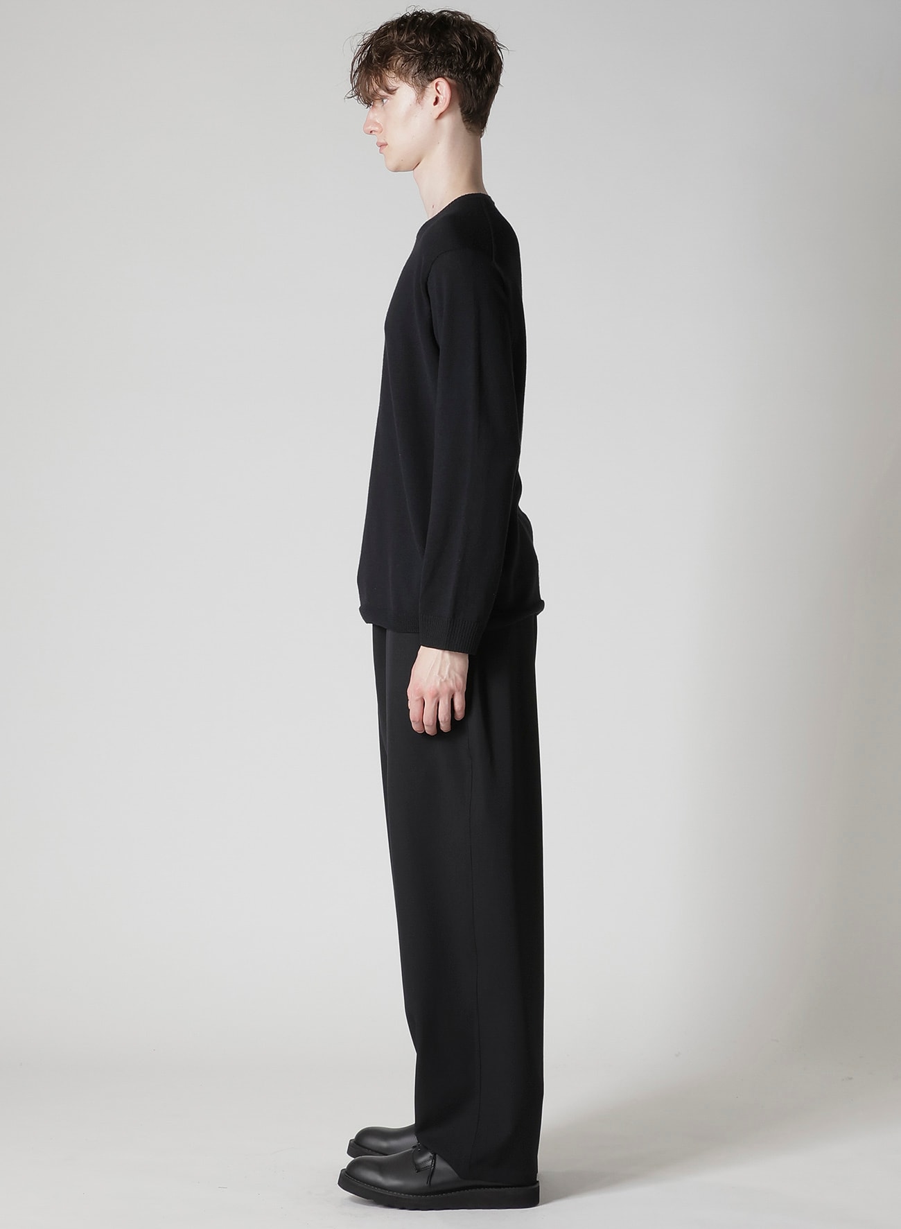 12G1P PLAIN STITCH ROUND NECK PULLOVER