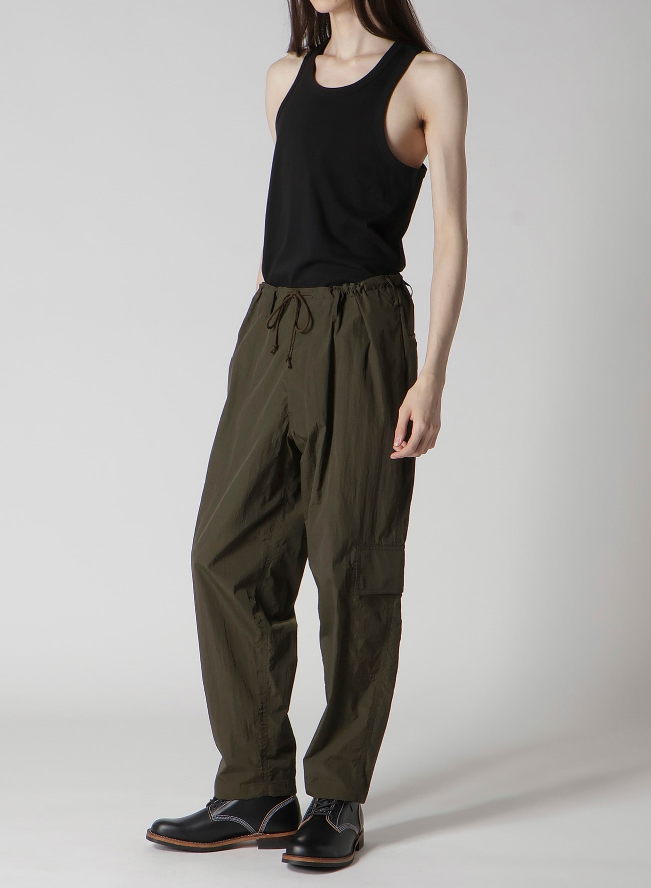 NYLON RIPSTOP SIDE-TUCK DRAWSTRING PANTS