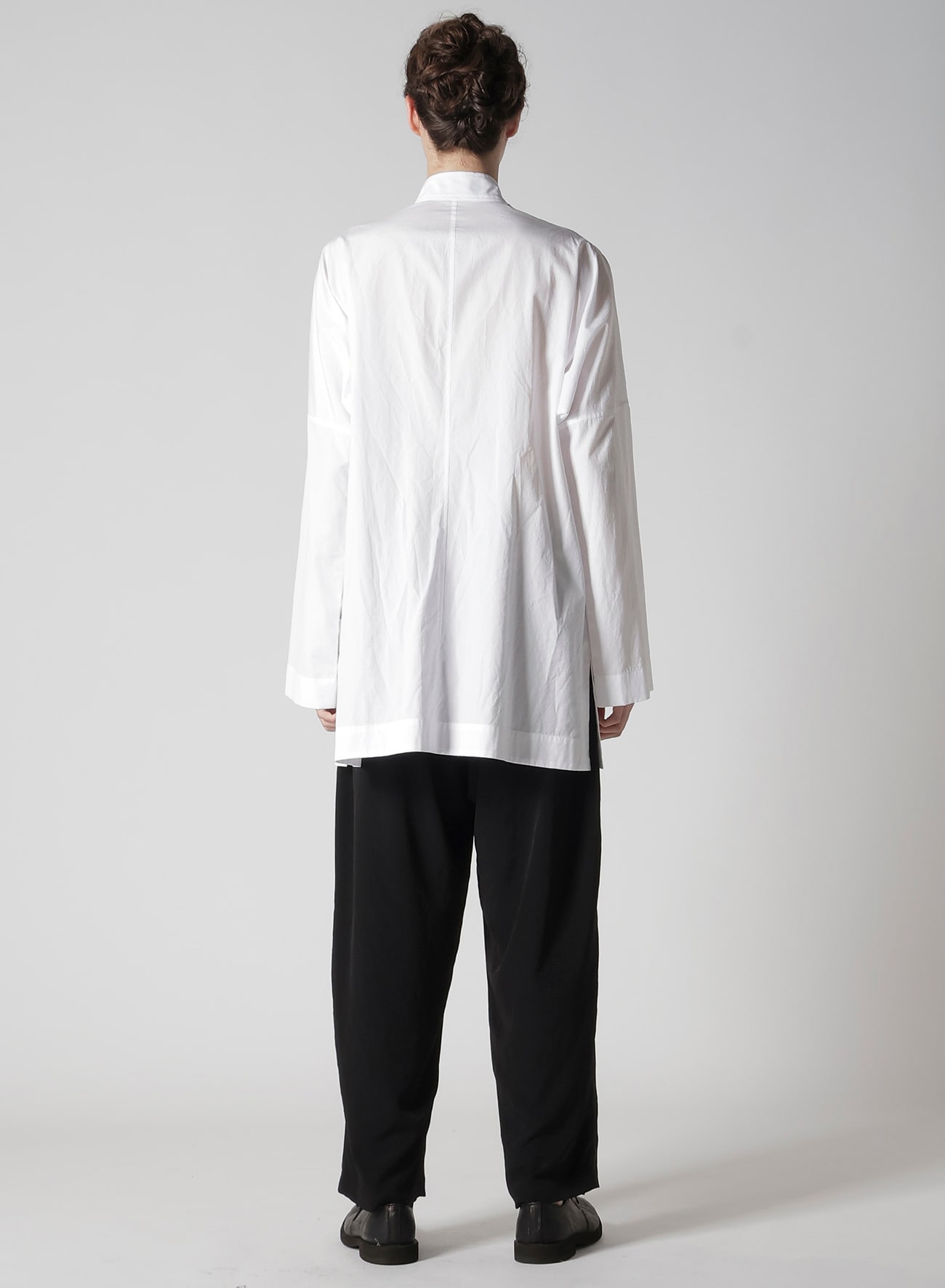 100/2 BROAD SHIRT WITH STAND COLLAR