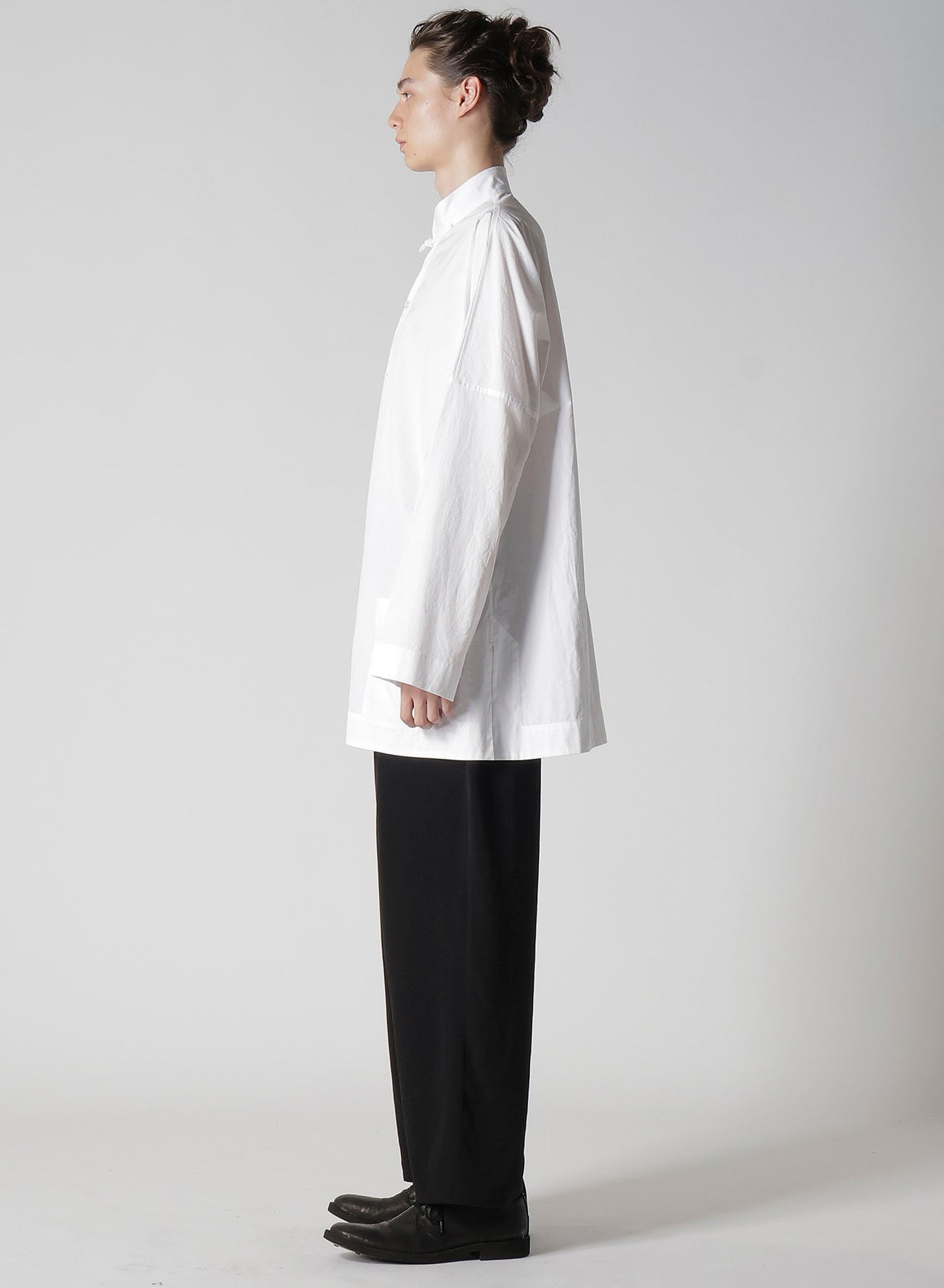 100/2 BROAD SHIRT WITH STAND COLLAR