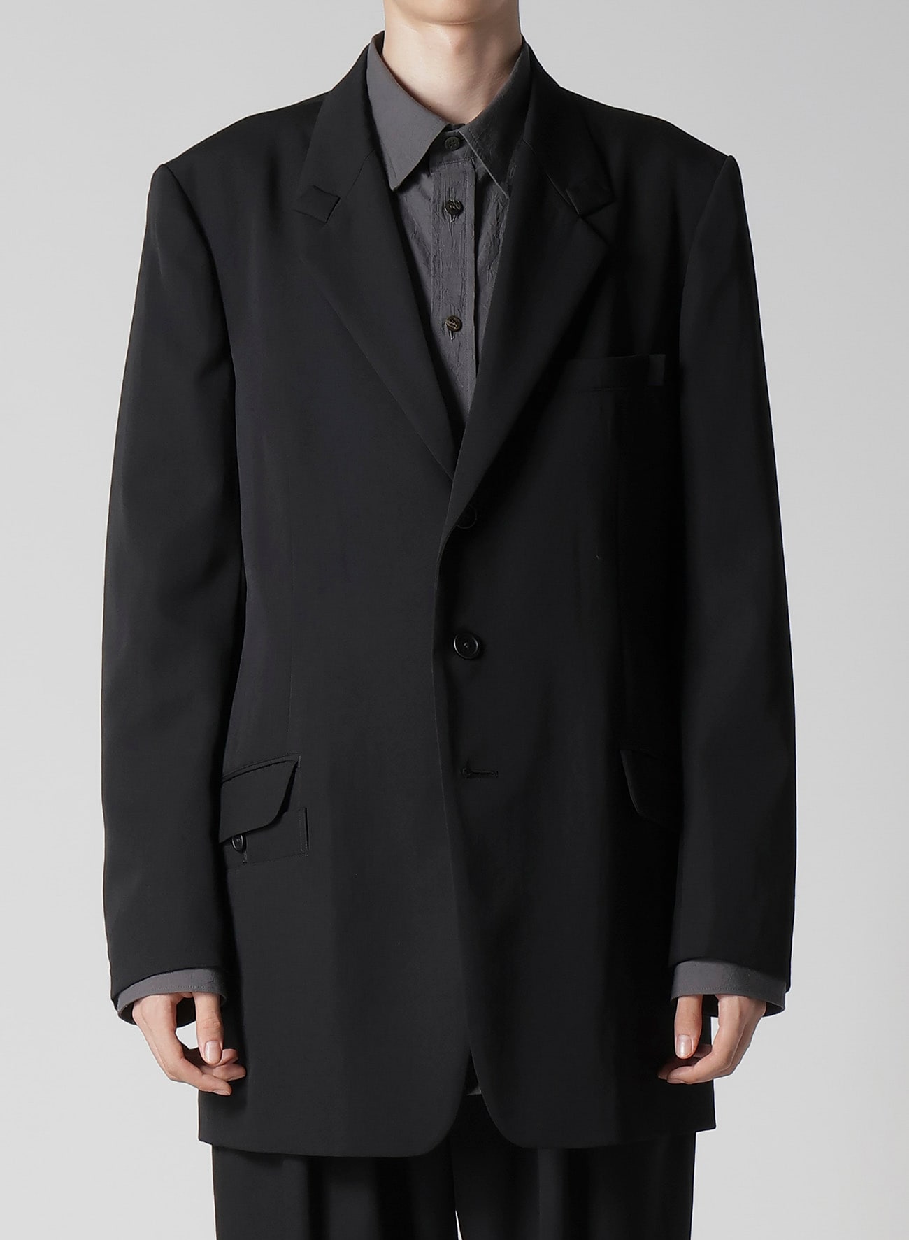 WOOL GABARDINE TURN BACK COLLAR JACKET