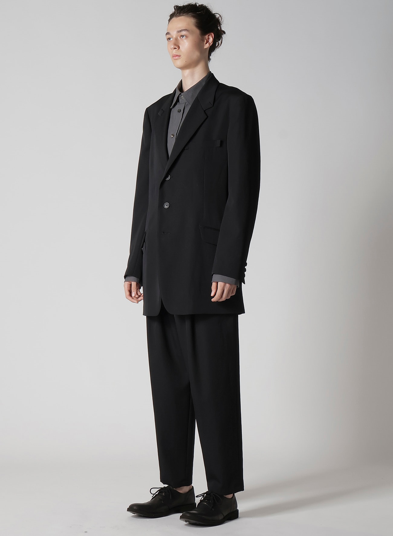 WOOL GABARDINE TURN BACK COLLAR JACKET