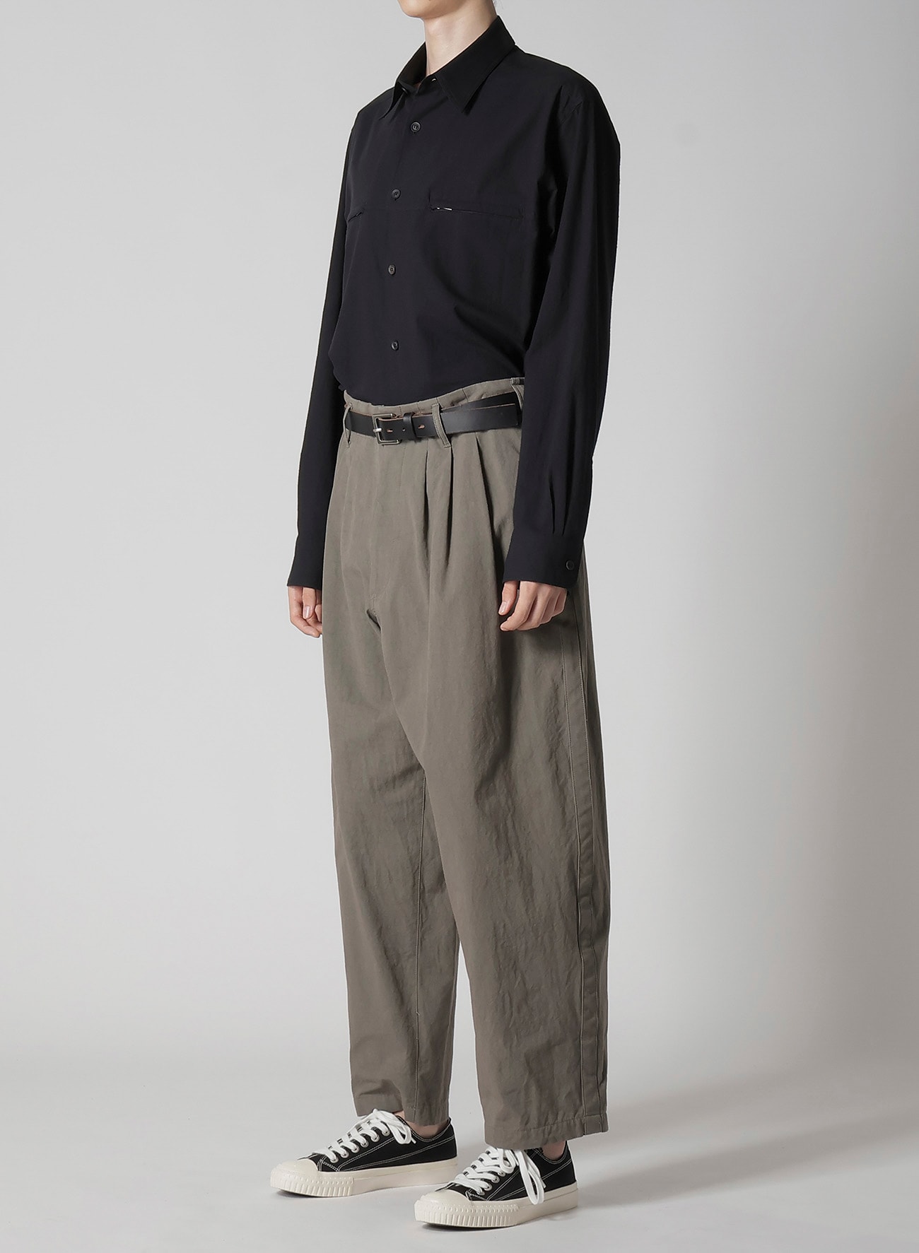 【1/11 10:00 Release】COTTON POPLIN PANTS WITH SIDE TAPE DETAIL