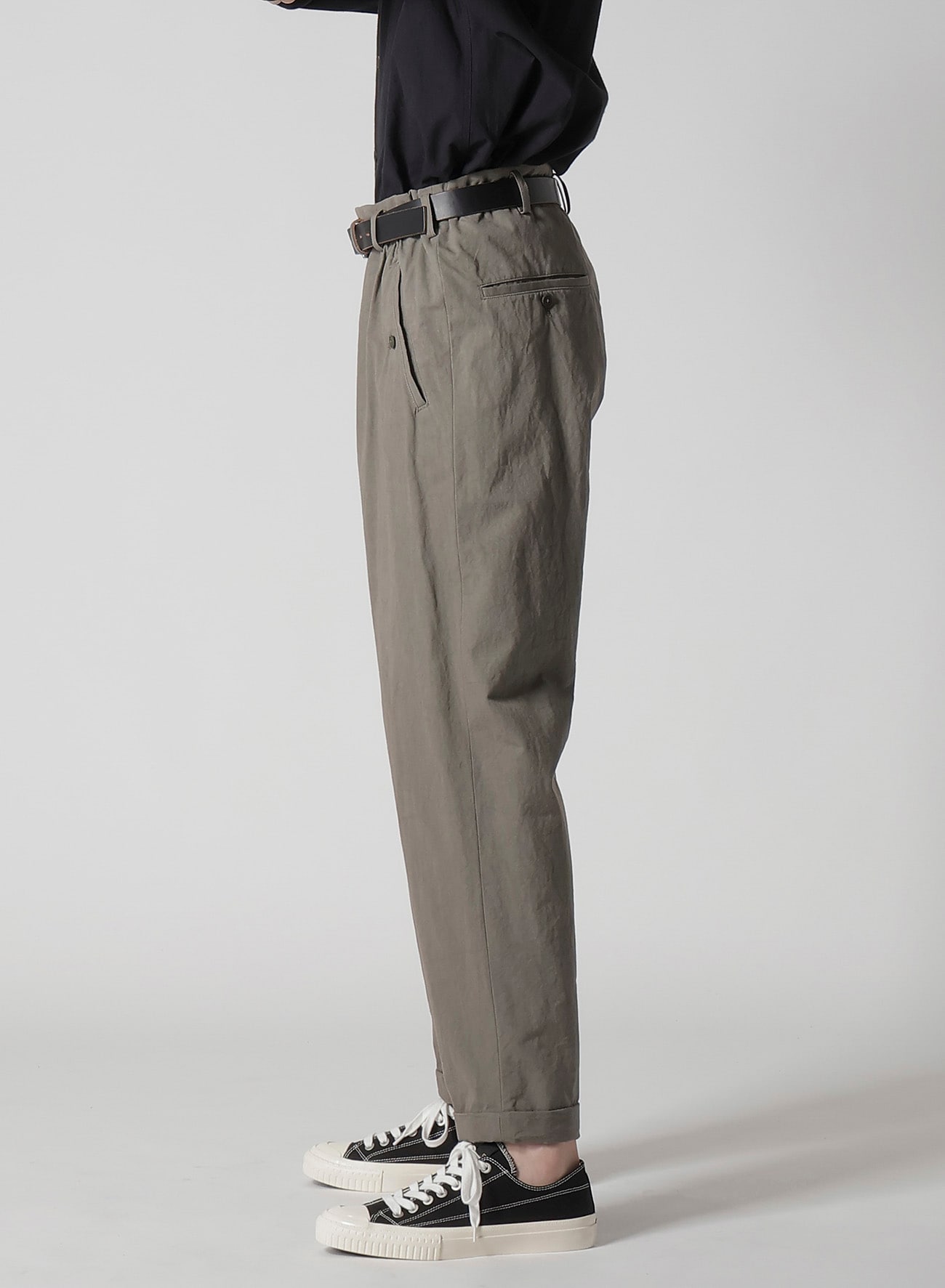 【1/11 10:00 Release】COTTON POPLIN PANTS WITH WAIST GATHERED